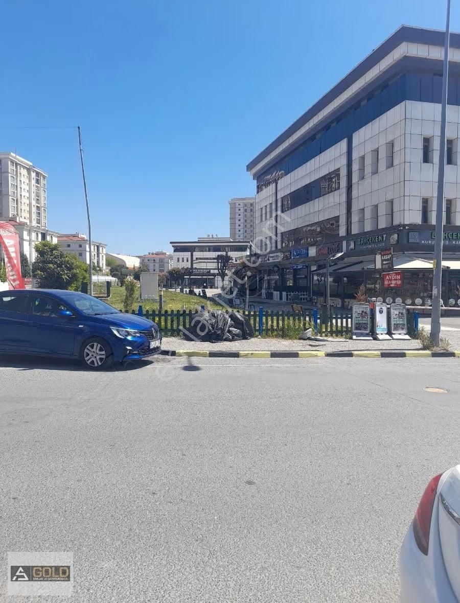 Bahçekent Ticaret Merkezinde Yüksek Tavan 50 M2 Dükkan - Görsel 2