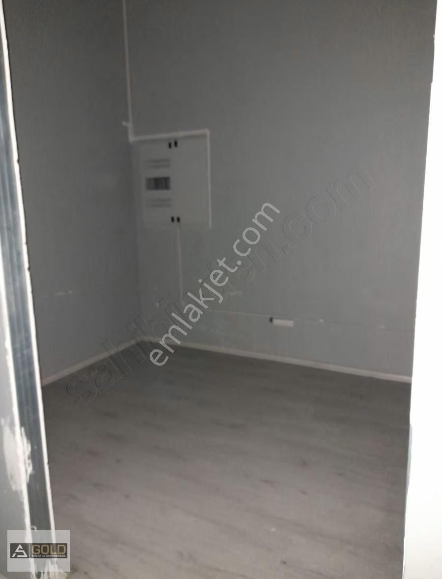 Bahçekent Ticaret Merkezinde Yüksek Tavan 50 M2 Dükkan - Görsel 7