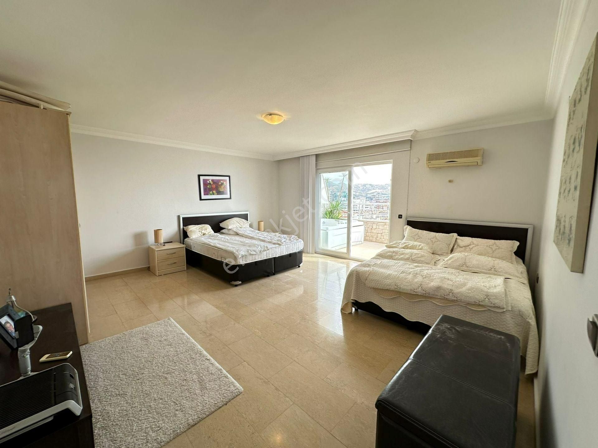 Alanya Mahmutlar’da Denize Sıfır, Panoramik Deniz Manzaralı Ultra Lüks 4+1 Dubleks - Görsel 19