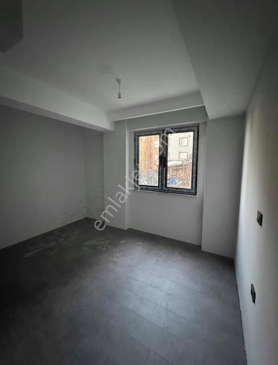 Onur Pehlivan'dan Hasköy De Satılık 1+1 Daire - Görsel 3