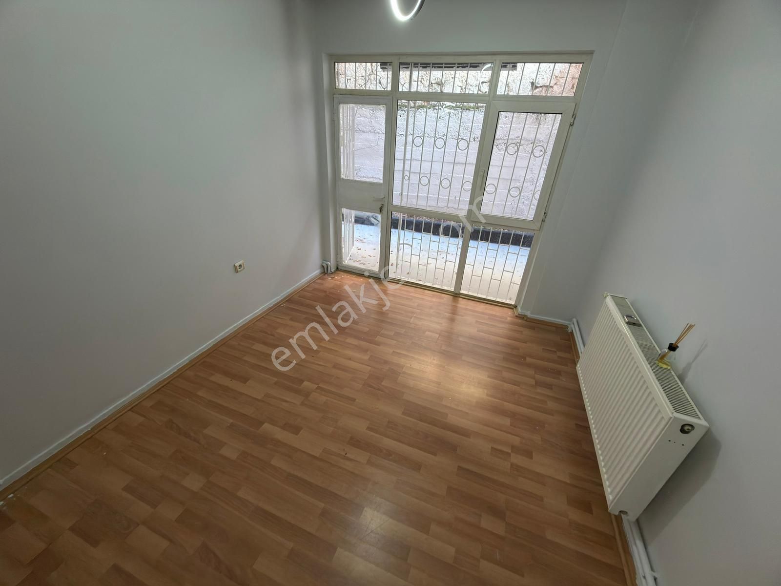 Kariyer'den Etlik'de Lokman Hekim Yakını Yatırımlık 2.5+1 Fırsat Daire - Görsel 30