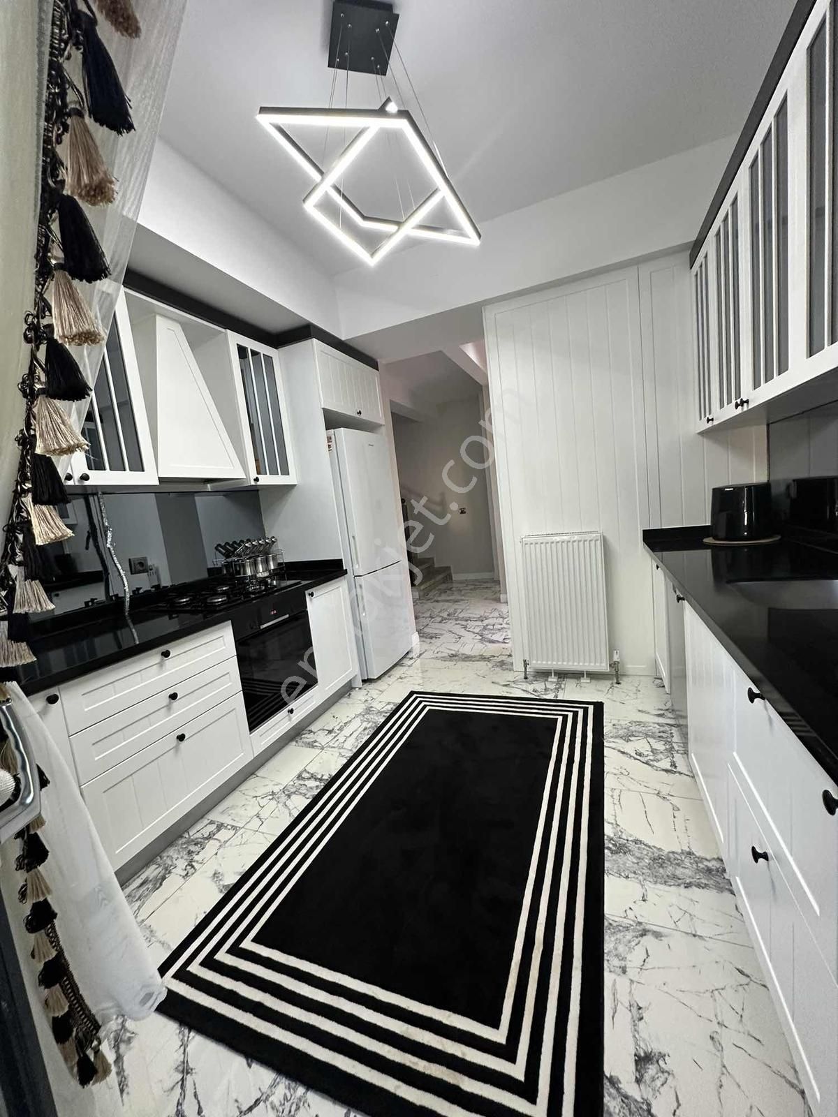 Hisarcıkta 4+1 Satılık Lüks Villa - Görsel 9