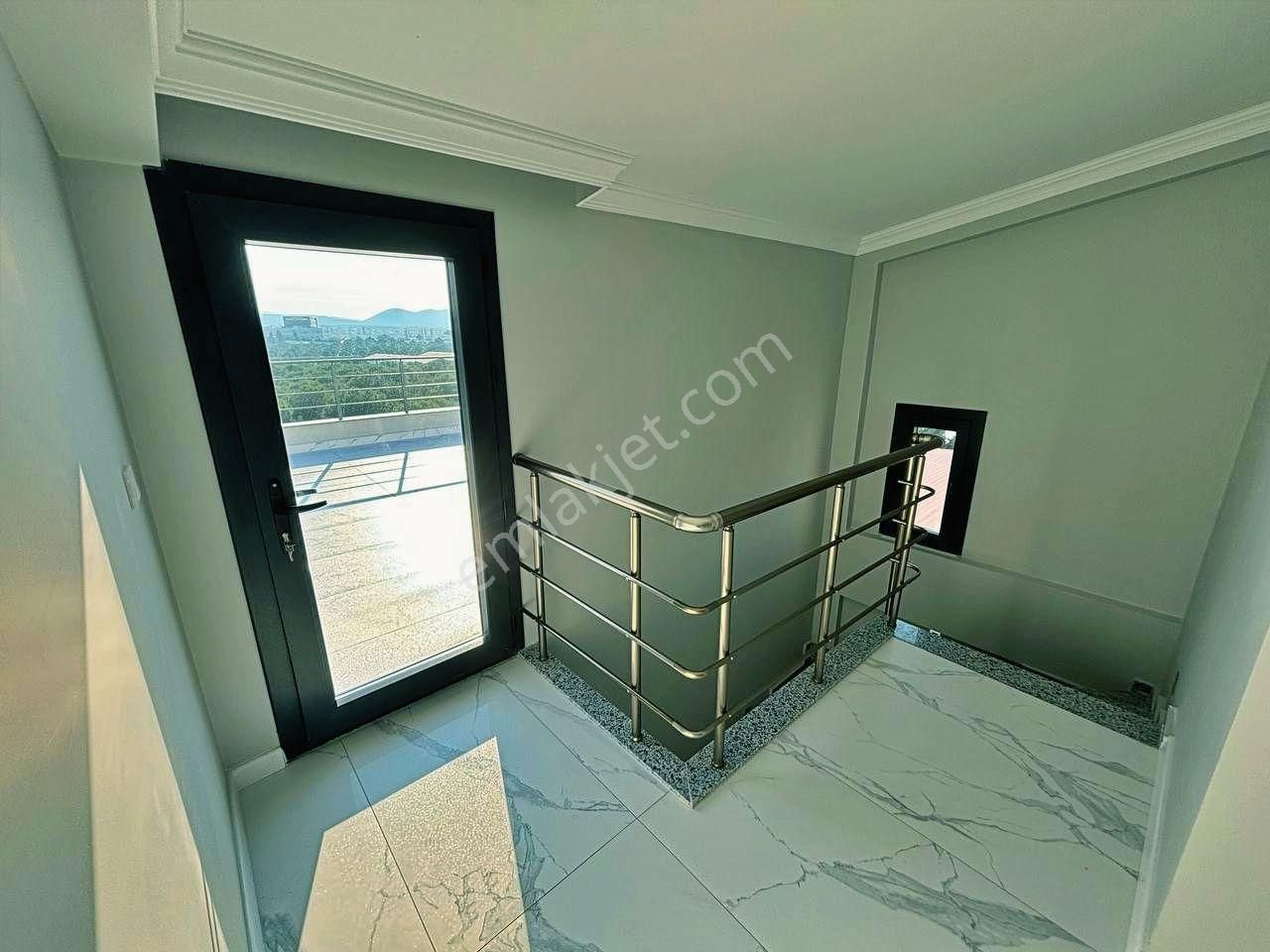 Uytundan Burhaniye Bahçelievler'de Doğalgazlı Lüks 3+1 Dubleks - Görsel 12