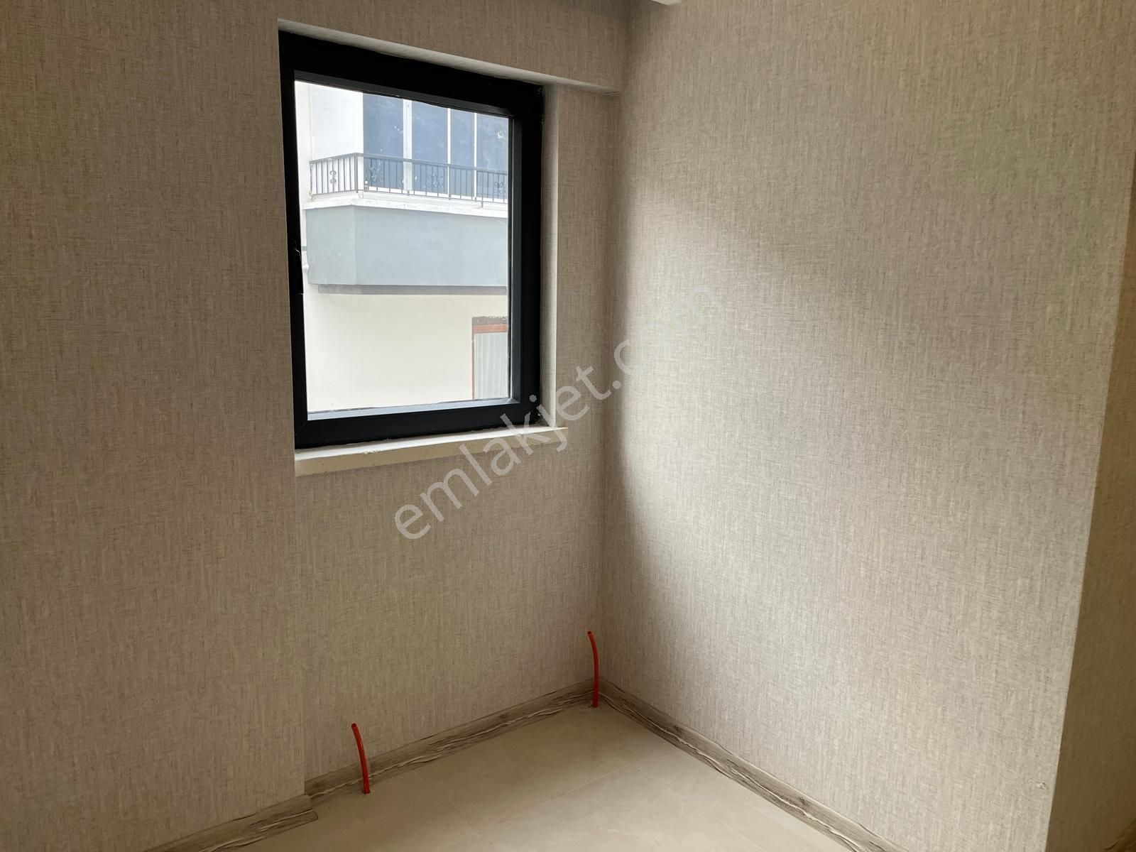 Oturuma Hazır Lüks Yapılı Sıfır 3+1 - Görsel 12