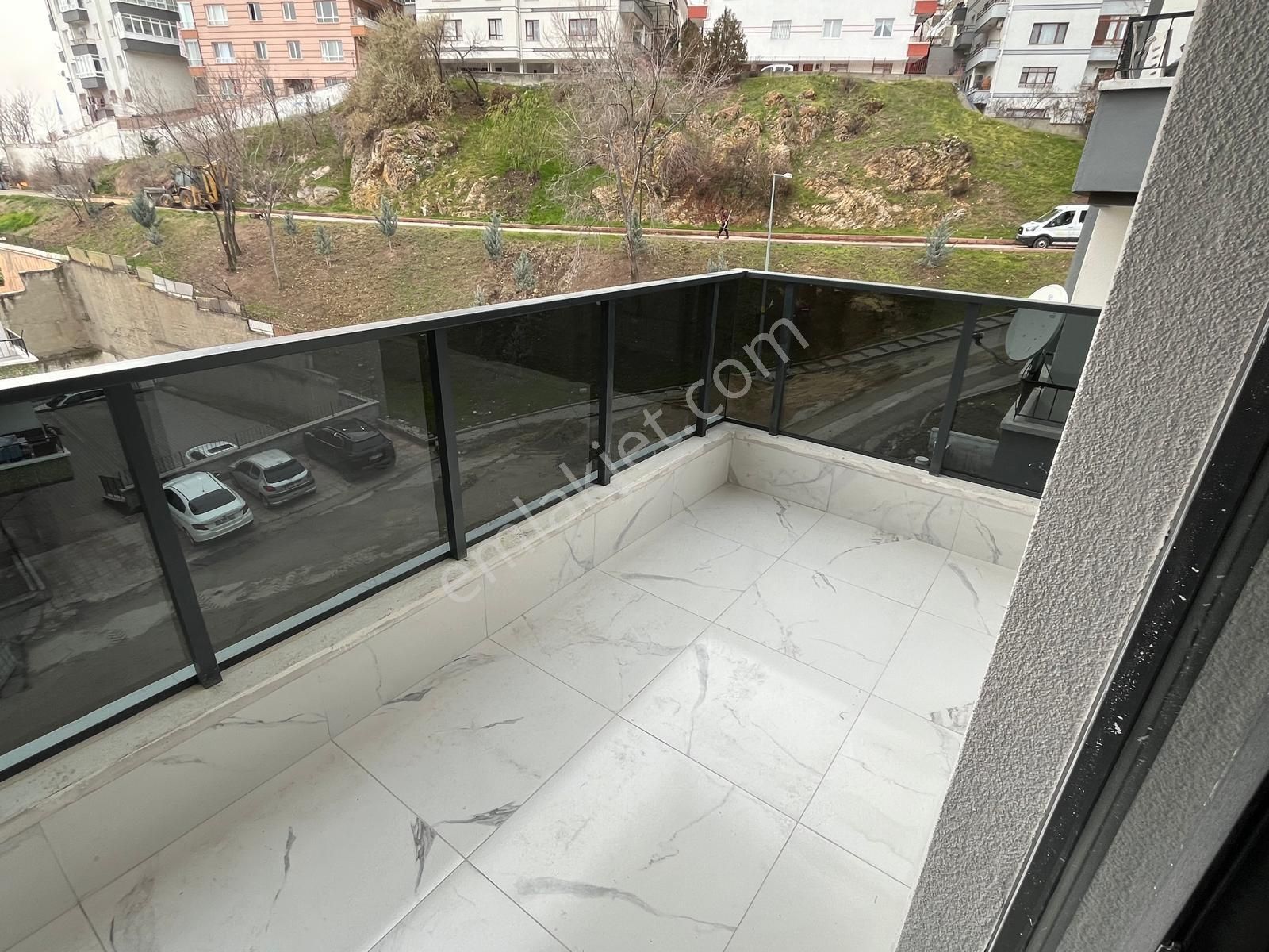 Oturuma Hazır Lüks Yapılı Sıfır 3+1 - Görsel 31