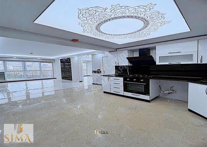 Metrobüsün Yürüme Mesafesi 5dk Tam Donanımlı Site İçerisinde 2+1 - Görsel 24