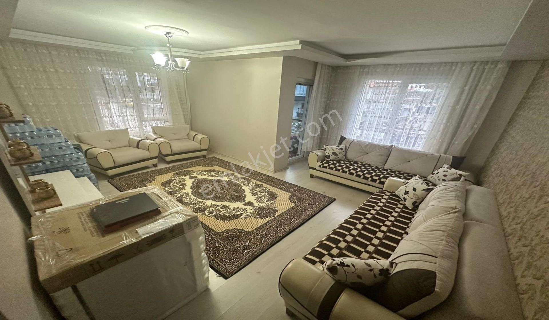 Atapark Pazar Yeri Yakını 3+1 Katta Çift Banyolu Kök Tapu - Görsel 12