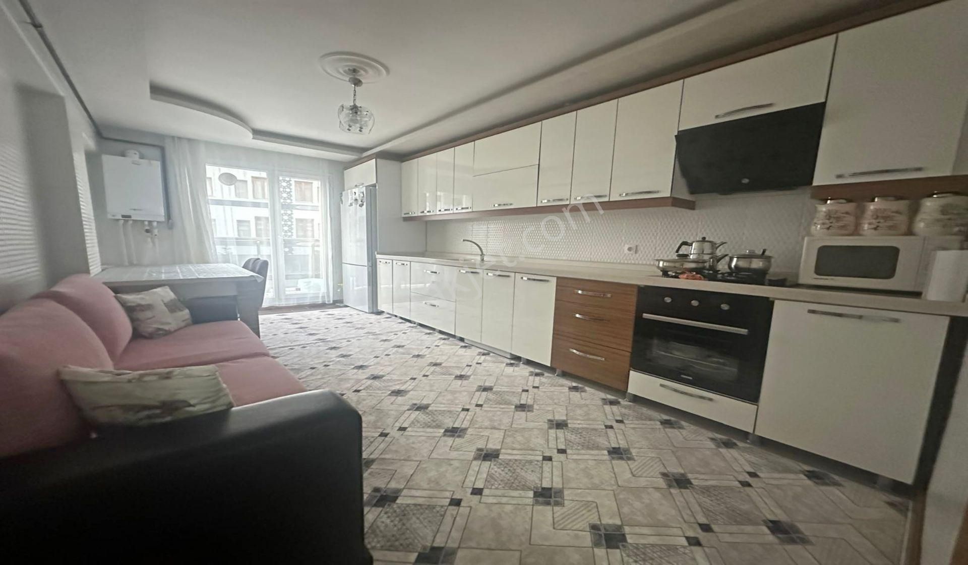 Atapark Pazar Yeri Yakını 3+1 Katta Çift Banyolu Kök Tapu - Görsel 9