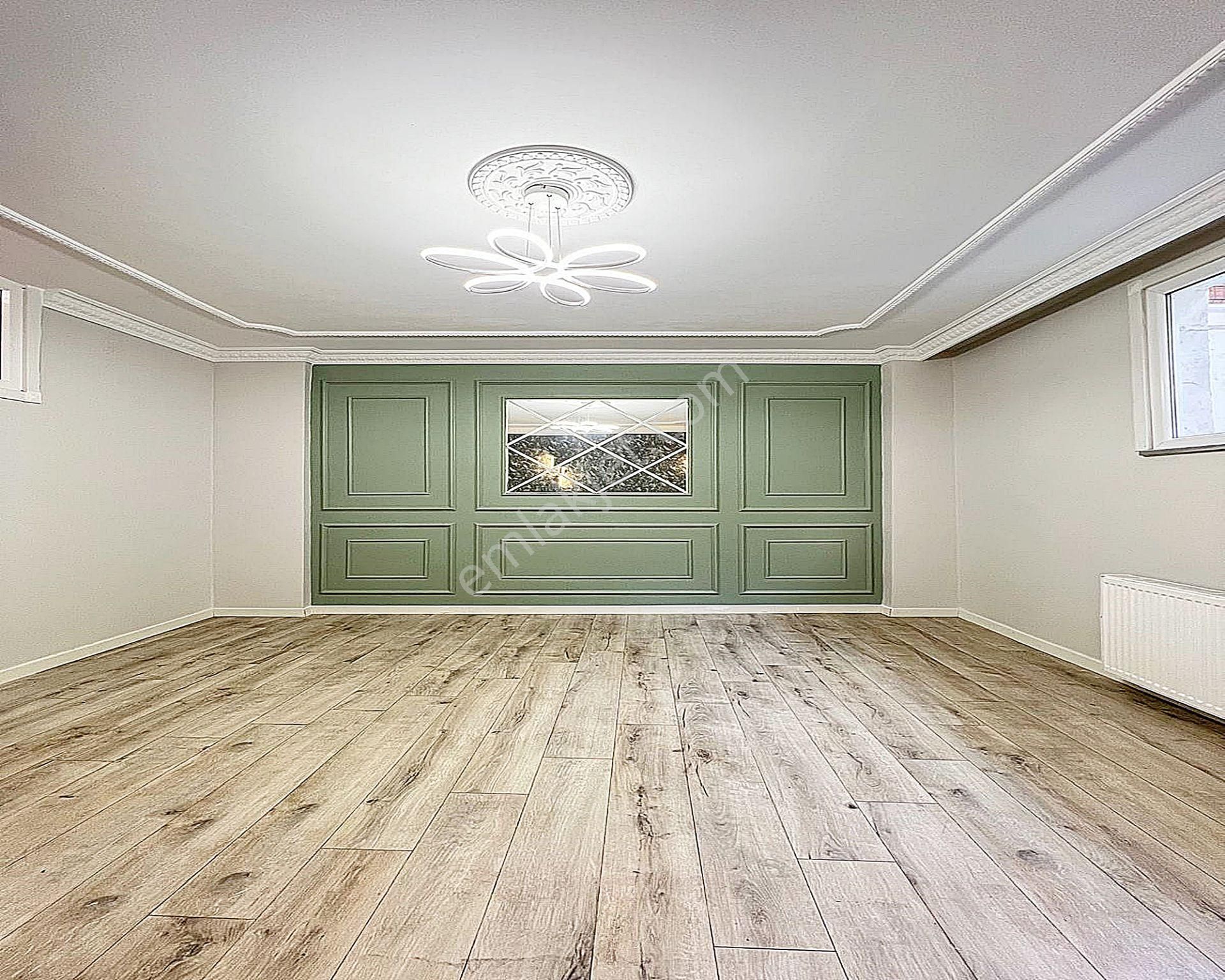 Metrobüse Çok Yakın Acil Satılık 2+1 Bahçe Katı Yüksek Kredi İmkanı İle ! - Görsel 18