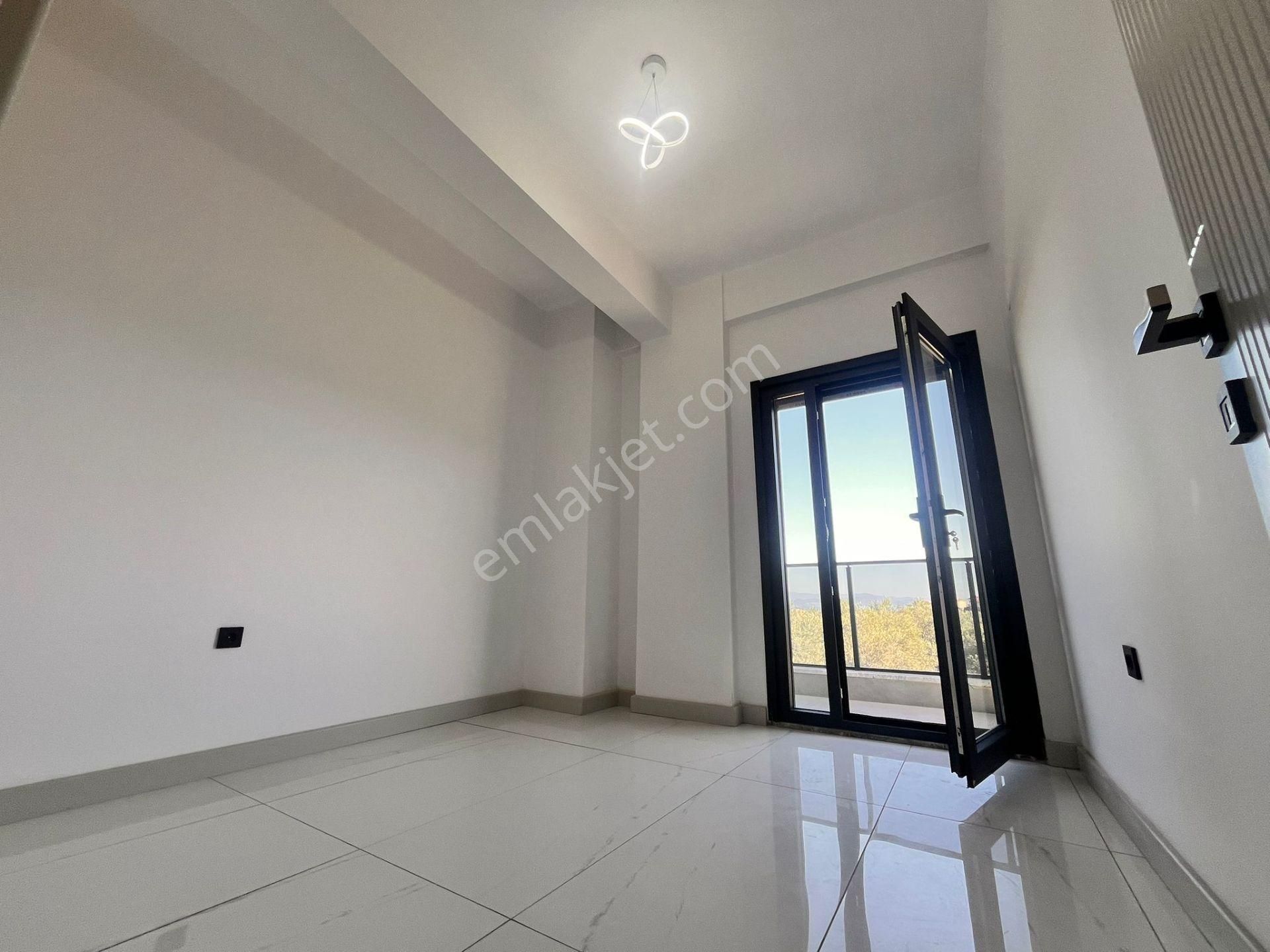 Yükselden Gürede 4/1 Peşinat 2 Yıl Vadeli Ödemeyle Lüx 5+1 Villa - Görsel 34