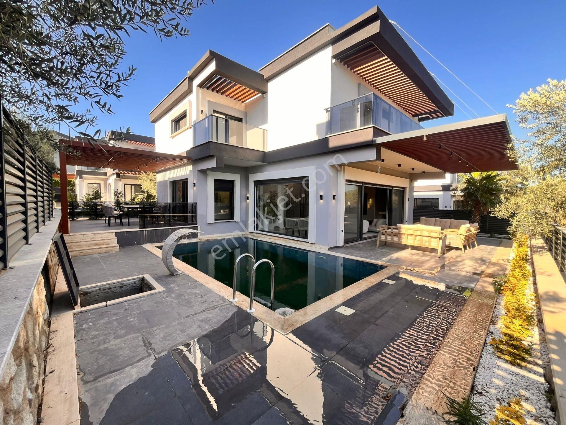 Yükselden Gürede 4/1 Peşinat 2 Yıl Vadeli Ödemeyle Lüx 5+1 Villa - Görsel 17