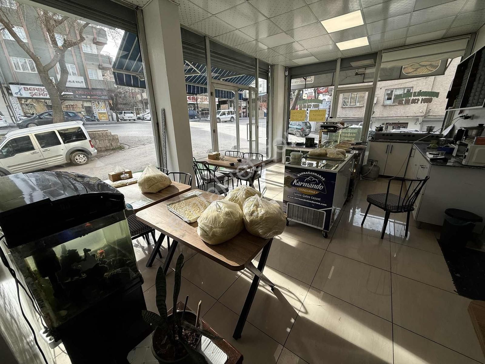 Uzaydan Konakda Satılık Köşe Başı Dükkan İki Katlı İş Yeri - Görsel 11