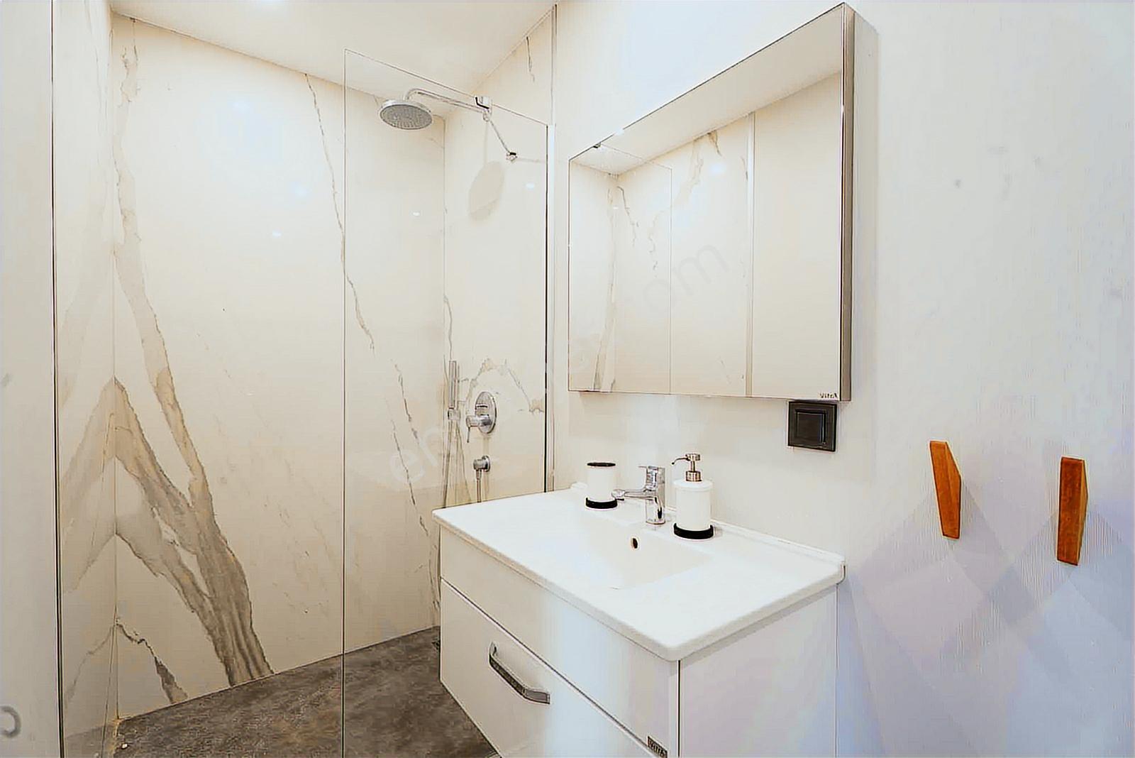 Bodrum Gümüşlük Plajlı Sitede Kiralık Deniz Manzaralı Flat Daire - Görsel 4