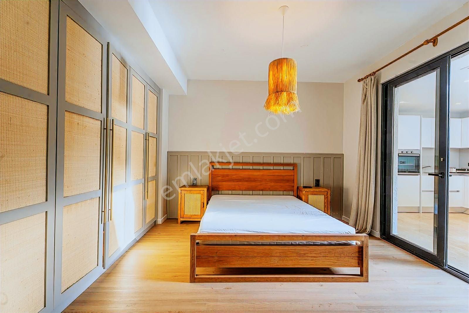 Plajlı Sitede Kiralık 5+1 Deniz Manzaralı Lüks Daire - Görsel 17