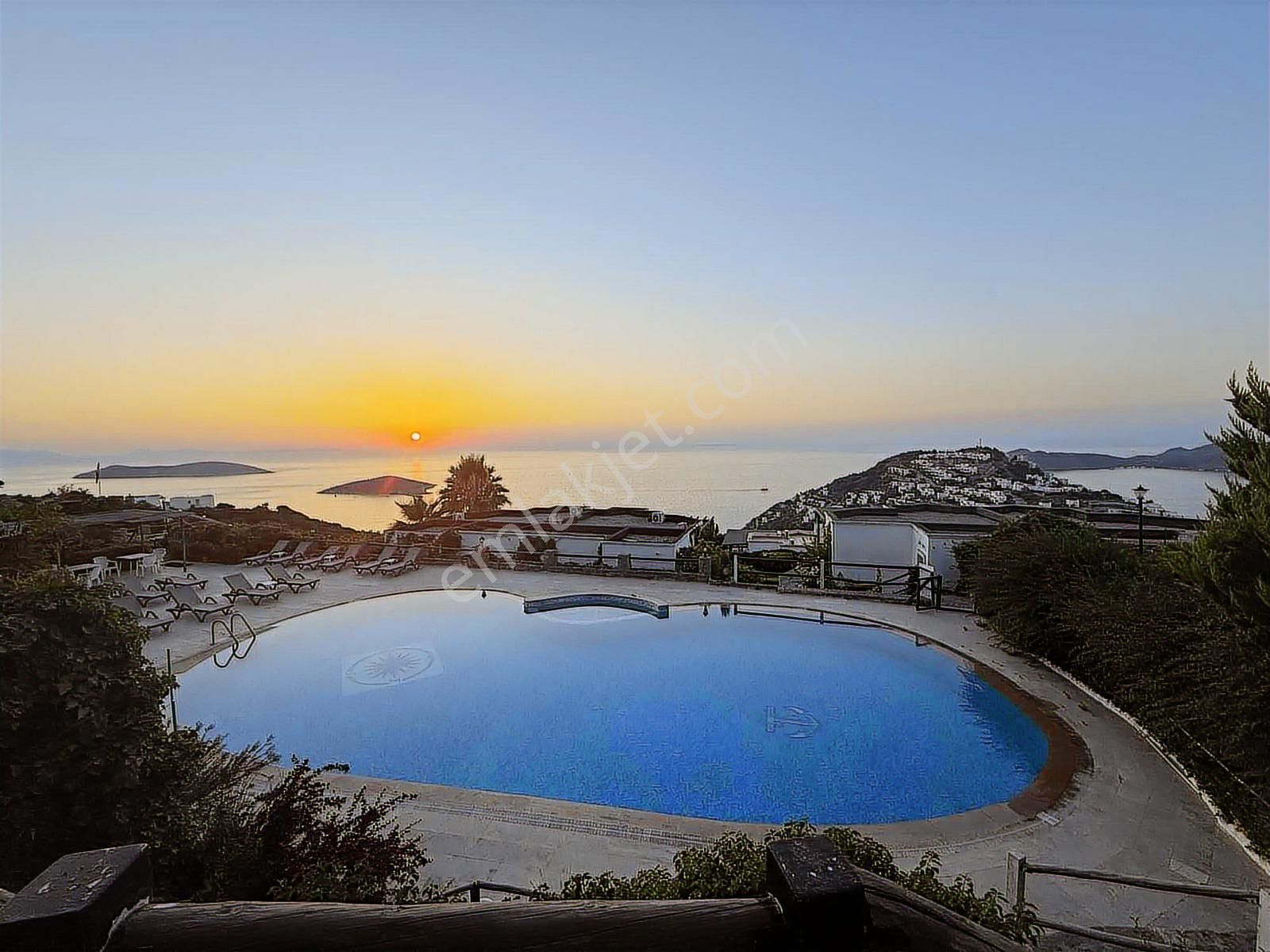 Bodrum Yalıkavak Satılık Deniz Manzaralı3+1 Geniş Bahçeli Villa - Görsel 19