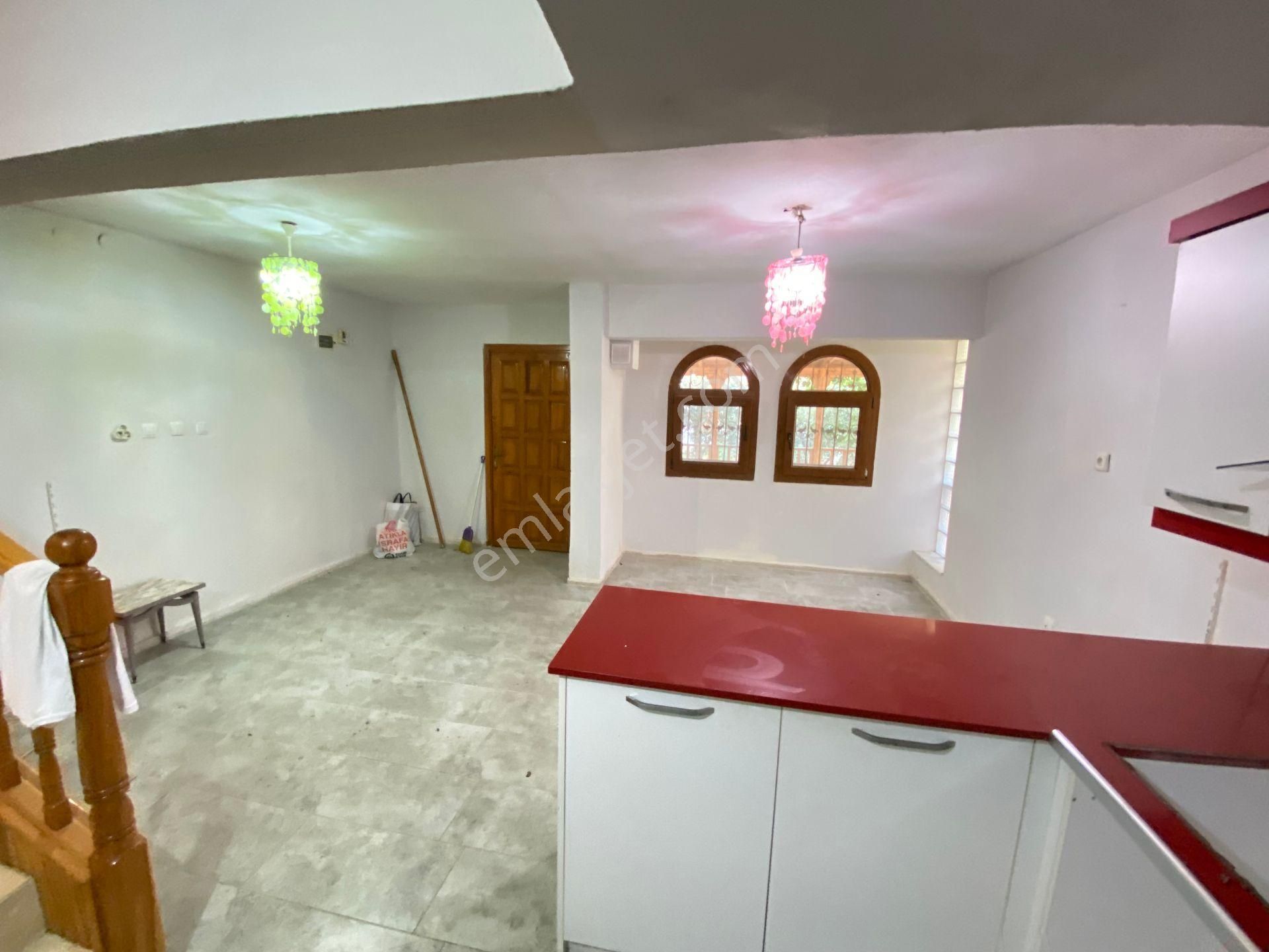 Doğanbey De Site İçerisinde Sosyal Tesisli Müstakil Satılık 4+1 Villa - Görsel 11