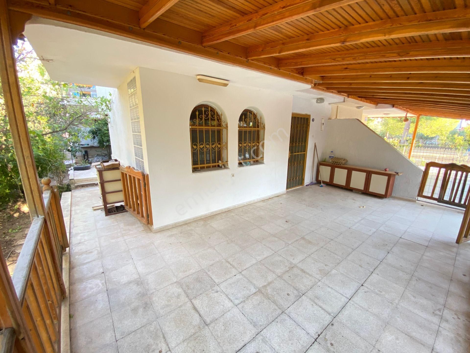 Doğanbey De Site İçerisinde Sosyal Tesisli Müstakil Satılık 4+1 Villa - Görsel 8