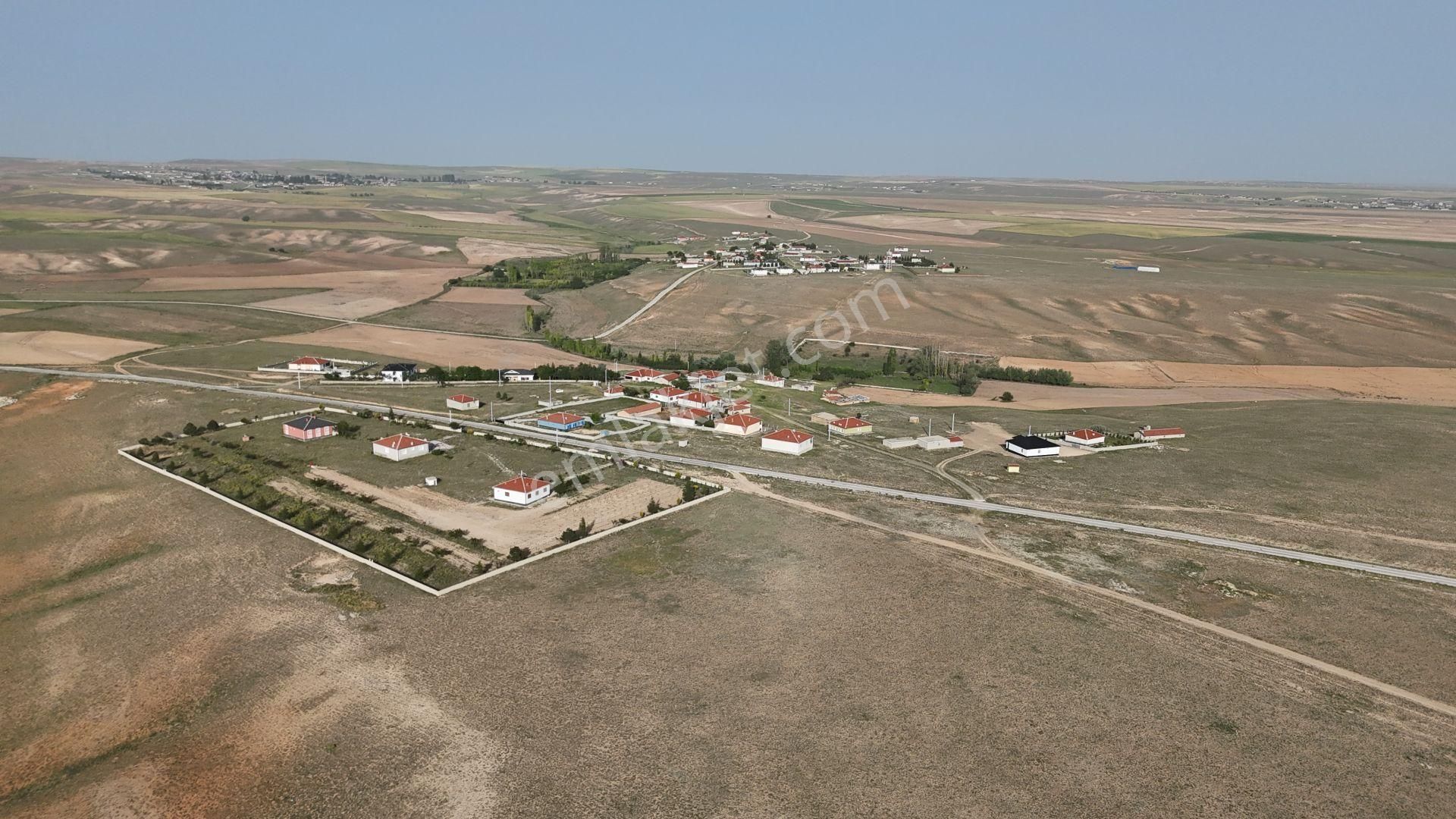 Konya / Cihanbeyli'de Kelhasan'da Fırsatı 435 M² Konut İmarlı Arsa - Görsel 4