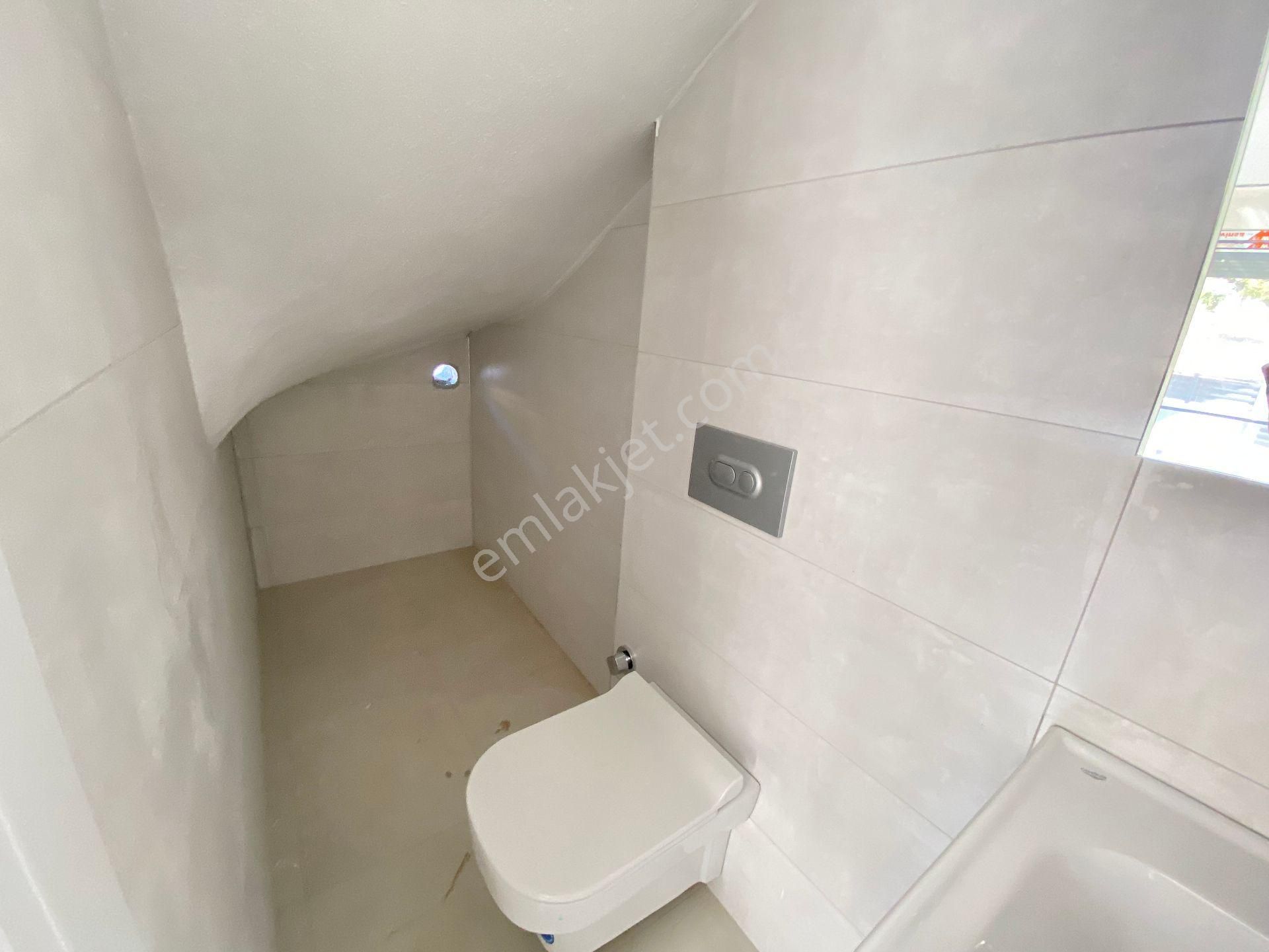 İzmir Ürkmez Plajına Çok Yakın Satılık Harika Villa Köşe Konumunda - Görsel 11