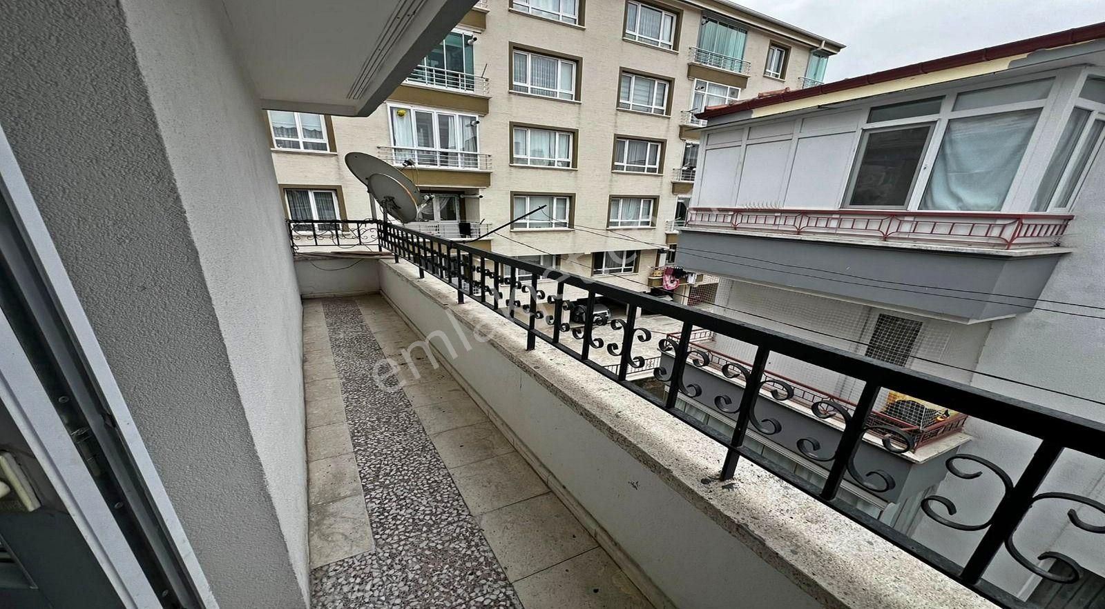 Ufuktepe'de Cadde Üzeri 3+1 Kupon Daire! - Görsel 13