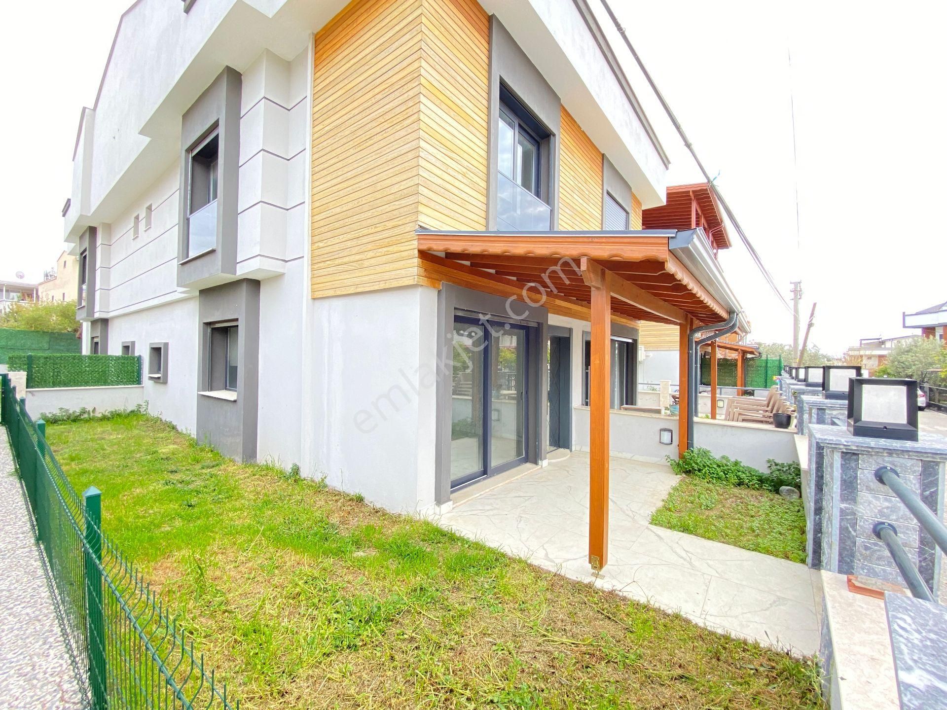 İzmir Özdere De Denize 400mt Ultra Lüks Satılık 3+1 Viila - Görsel 3