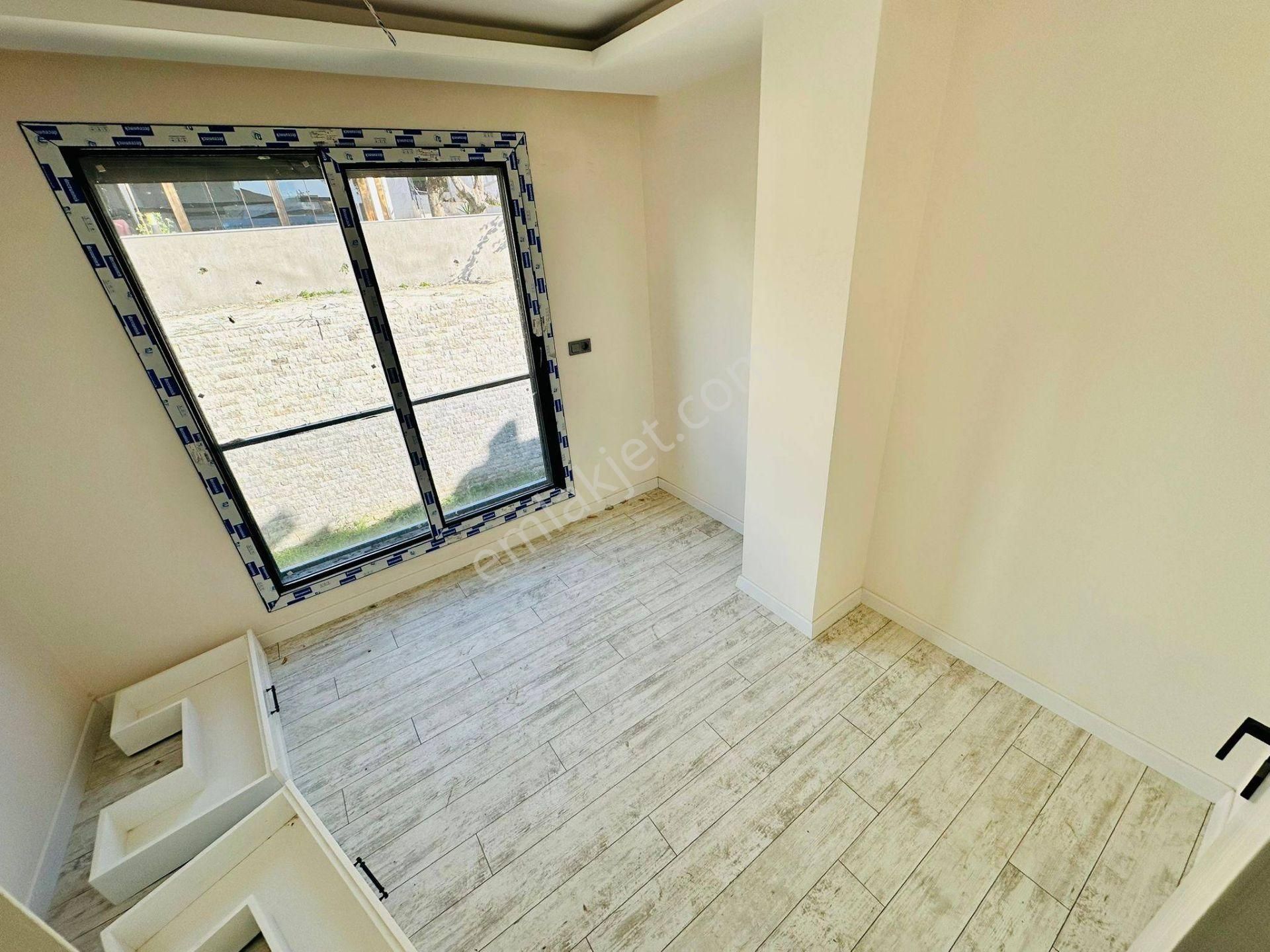 İzmir Seferihisar Ürkmez De Denize 350mt Bahçeli Satılık 2+1 Villa - Görsel 14