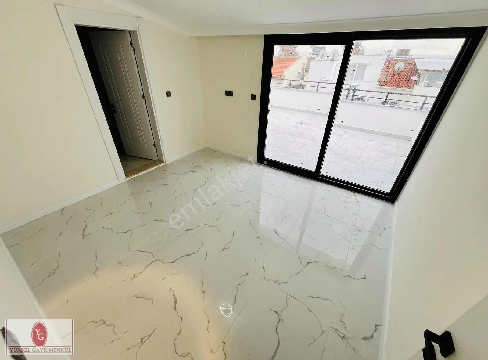 Yükselden Gürede Denize 50 Metre Ultra Lüx Tasarım 4+1 Villa - Görsel 10