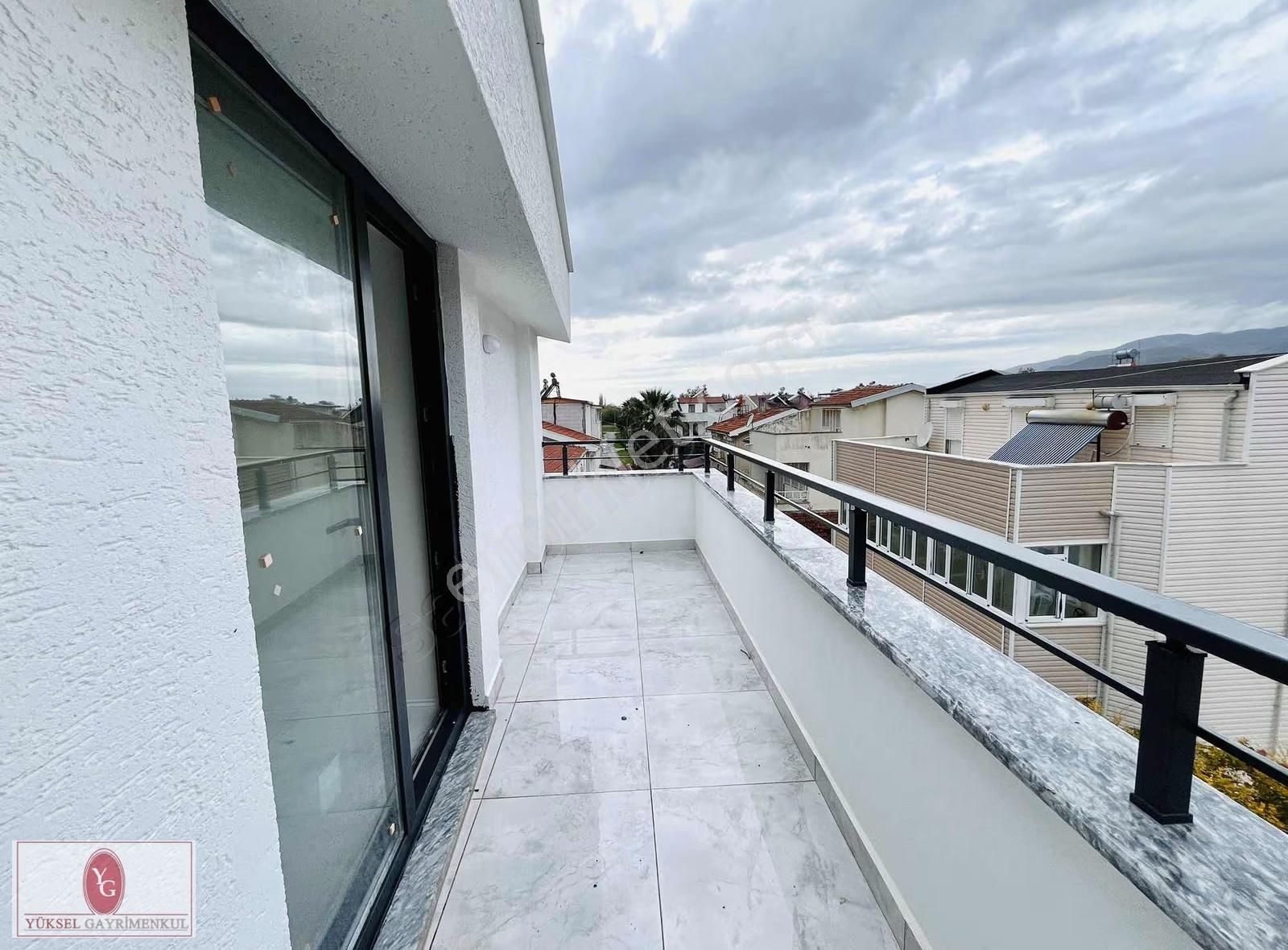 Yükselden Gürede Denize 50 Metre Ultra Lüx Tasarım 4+1 Villa - Görsel 5