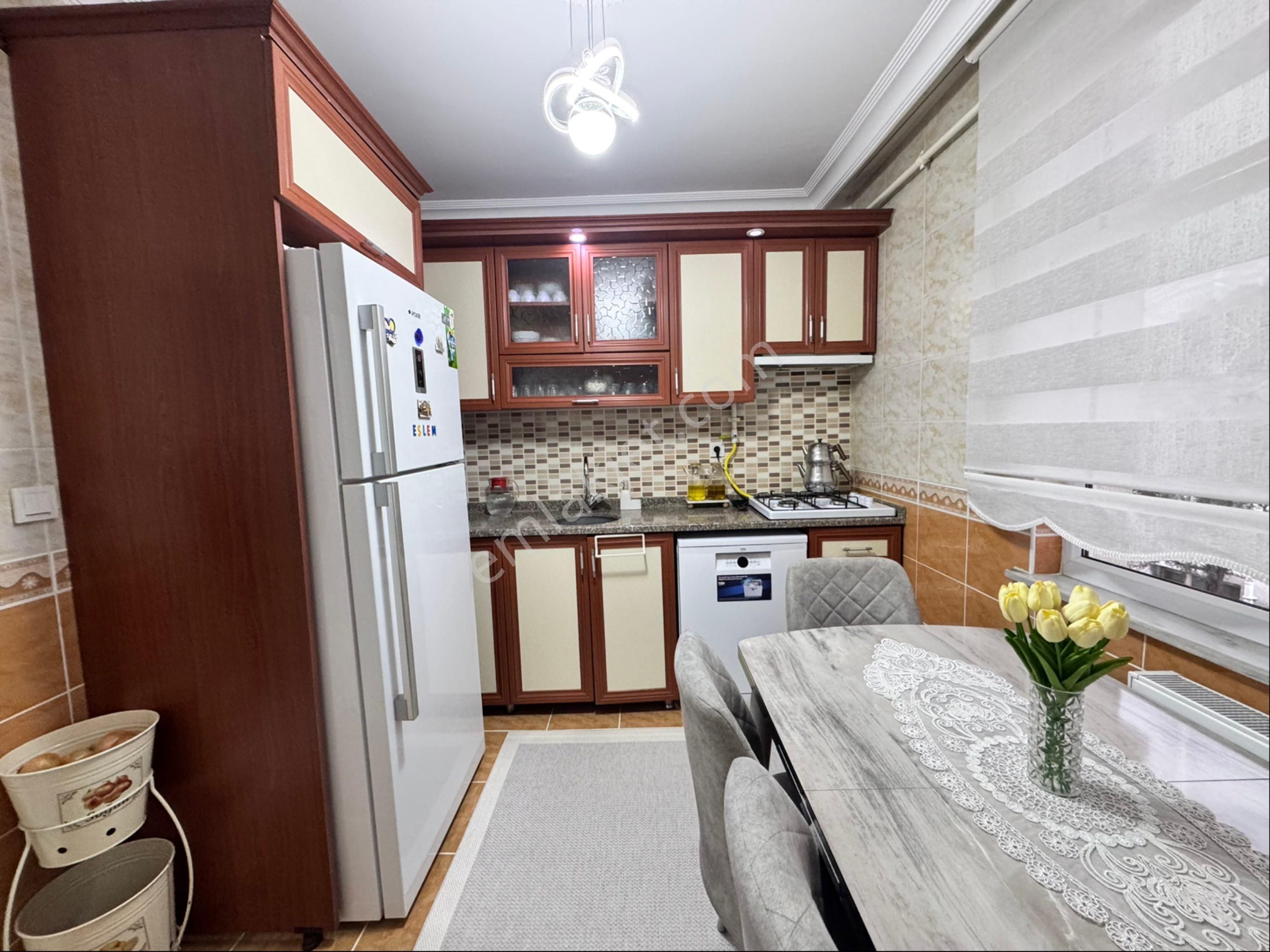 Fevzipaşa Mahallesin De Satılık 3+1 Yüksek Giriş - Görsel 12