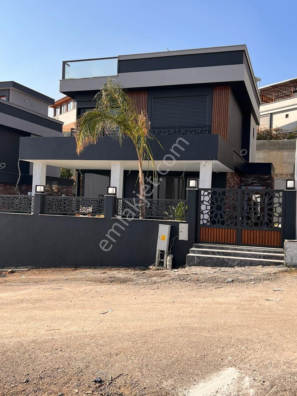 İzmir Doğanbey De Mustakil Deniz Doğa Manzaralı Ultra Lüks Satılık 3+1 Villa - Görsel 14