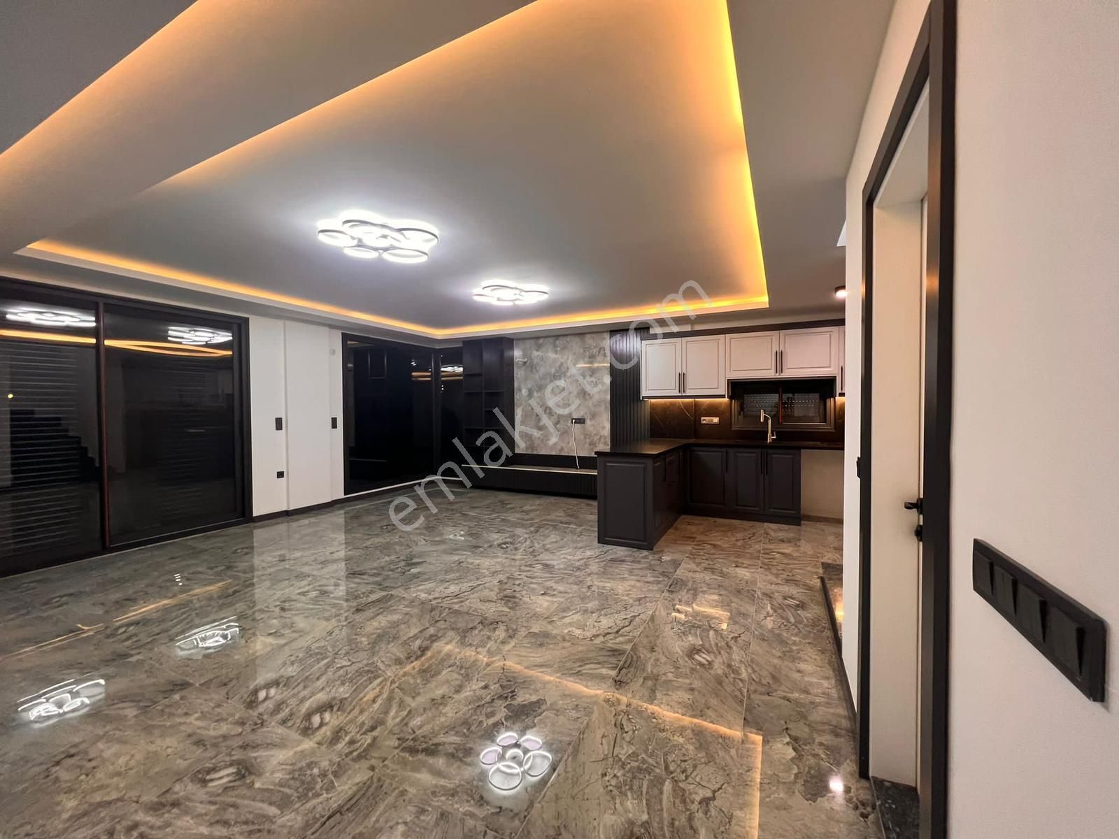 İzmir Doğanbey De Mustakil Deniz Doğa Manzaralı Ultra Lüks Satılık 3+1 Villa - Görsel 18