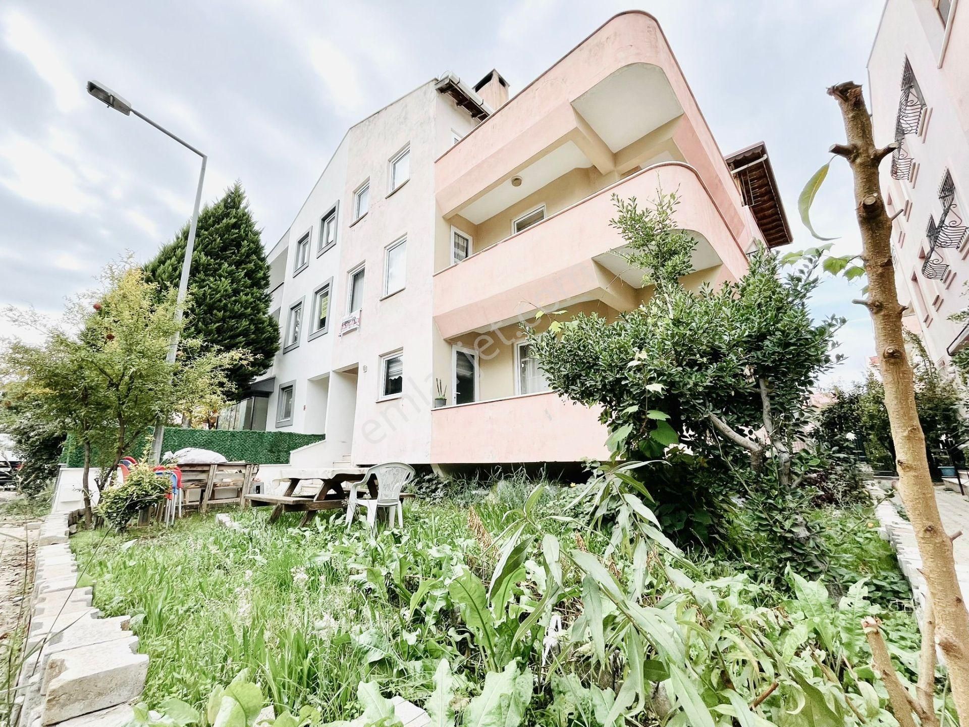 Yetki Yükselden Akçayda Geniş Bahçeli Şahane Teras 3+1 Satılık Villa