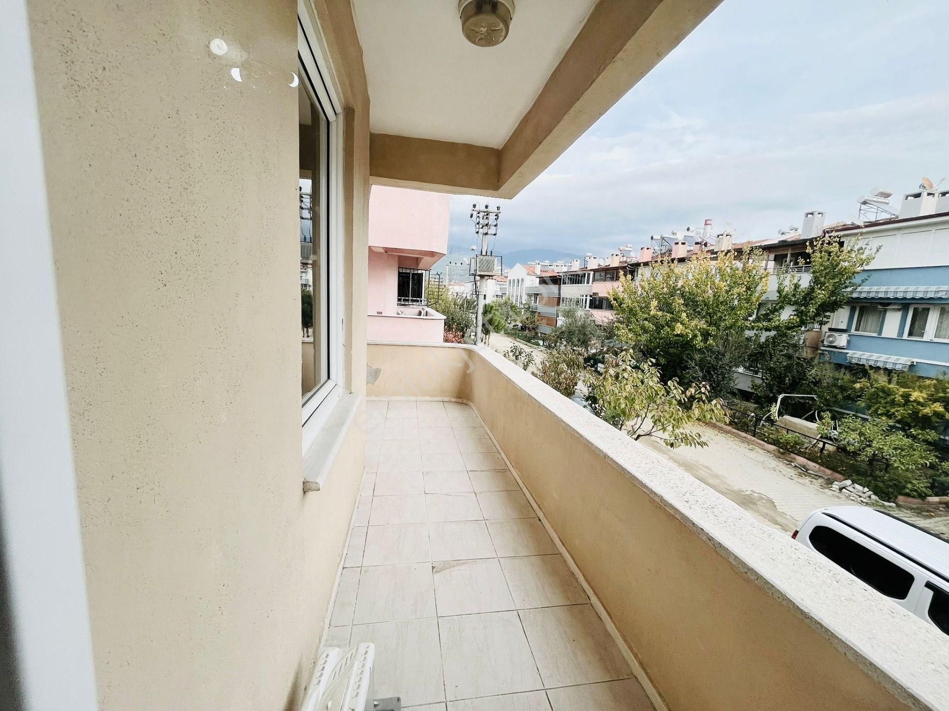 Yetki Yükselden Akçayda Geniş Bahçeli Şahane Teras 3+1 Satılık Villa - Görsel 8