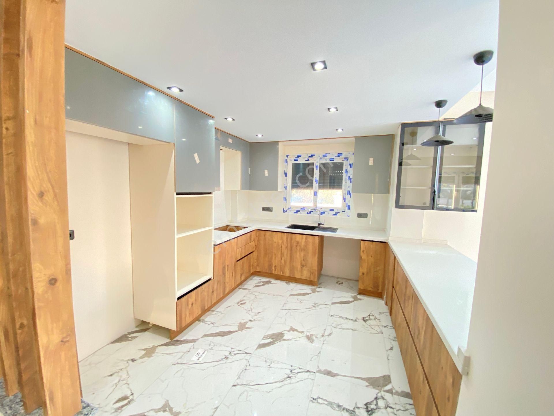 İzmir Seferihisar Kavakdere De Geneş Bahçelı Satılık 3+1 Villa - Görsel 17