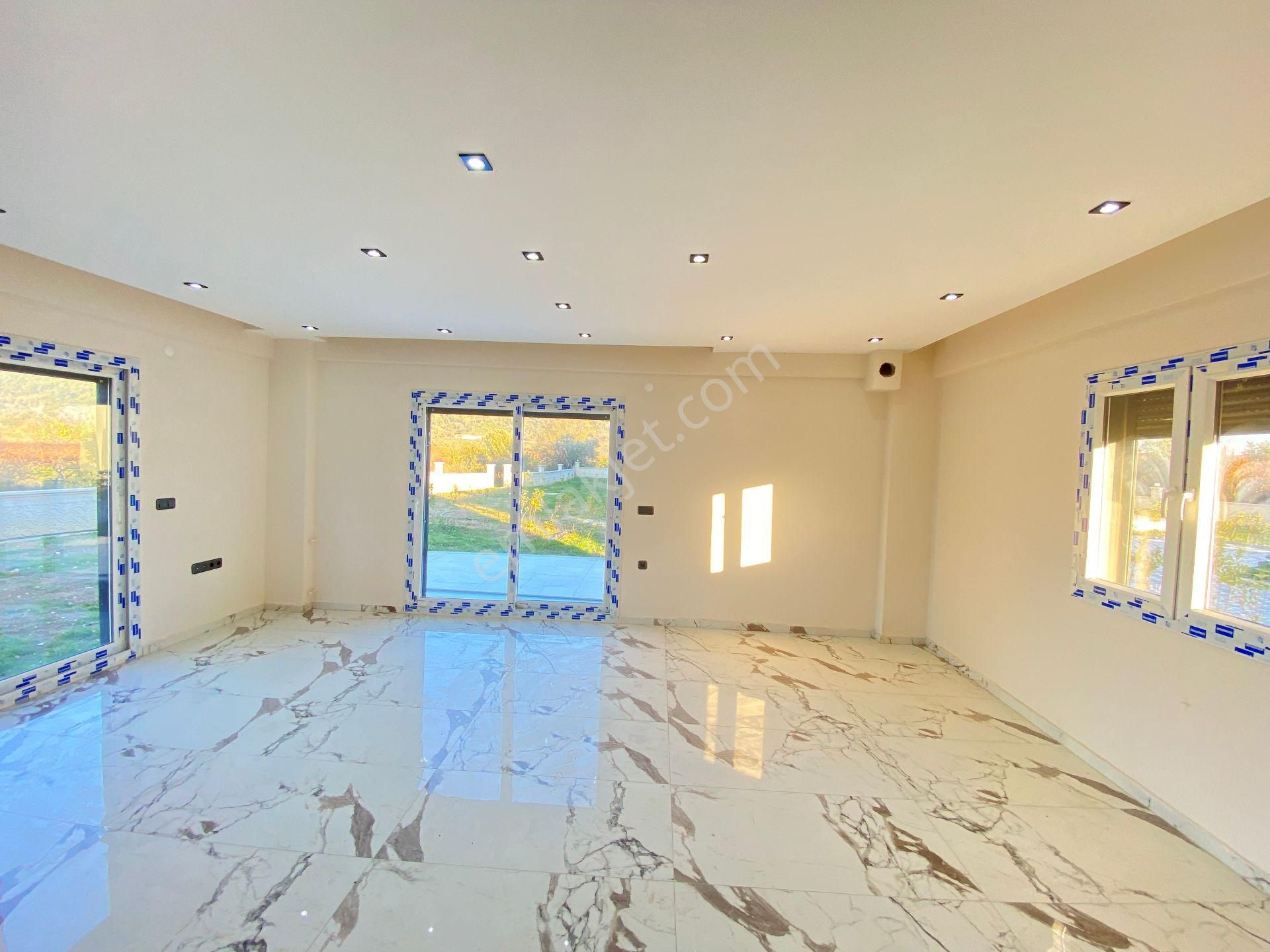 İzmir Seferihisar Kavakdere De Geneş Bahçelı Satılık 3+1 Villa - Görsel 12