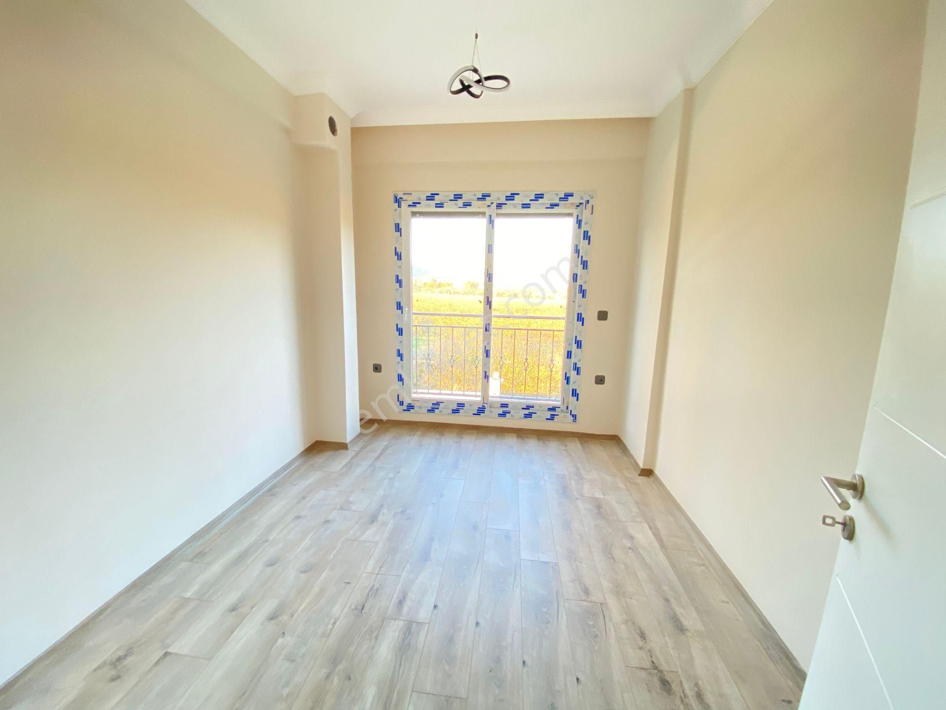 İzmir Seferihisar Kavakdere De Geneş Bahçelı Satılık 3+1 Villa - Görsel 29