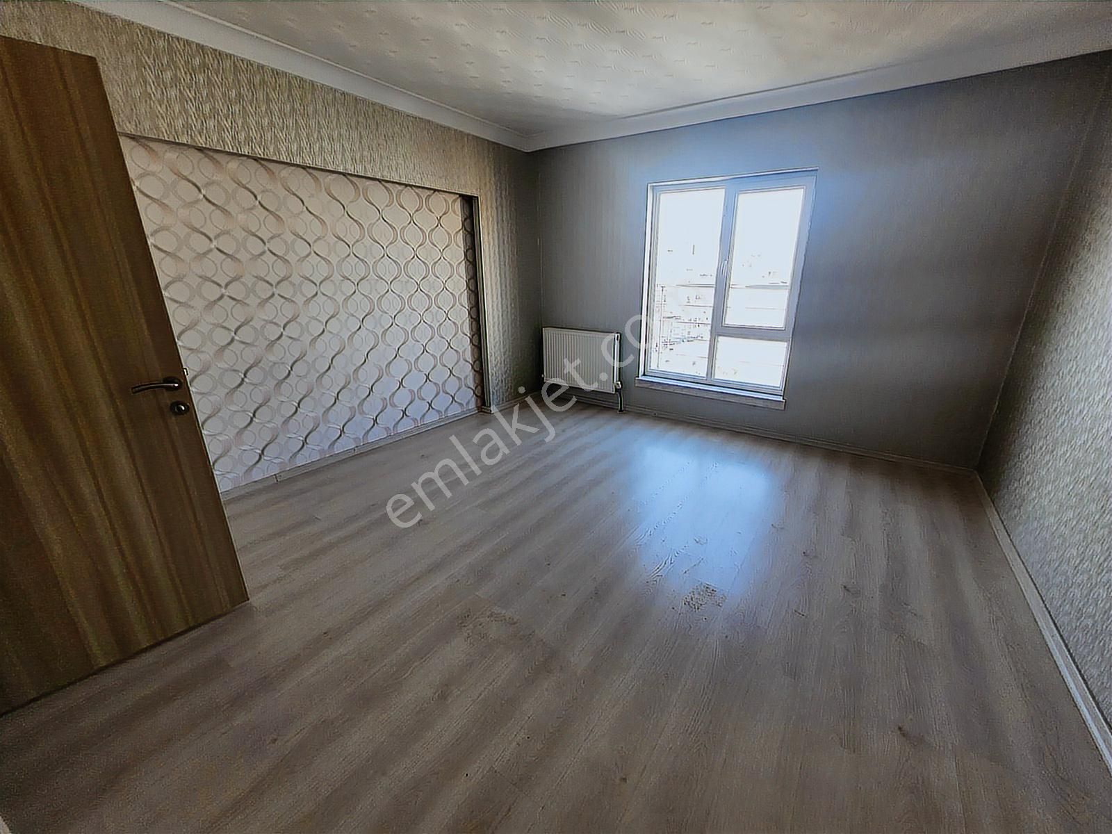 Site İçerisinde 4 Oda 1 Salon Güney Cephe Asansörlü Daire - Görsel 10