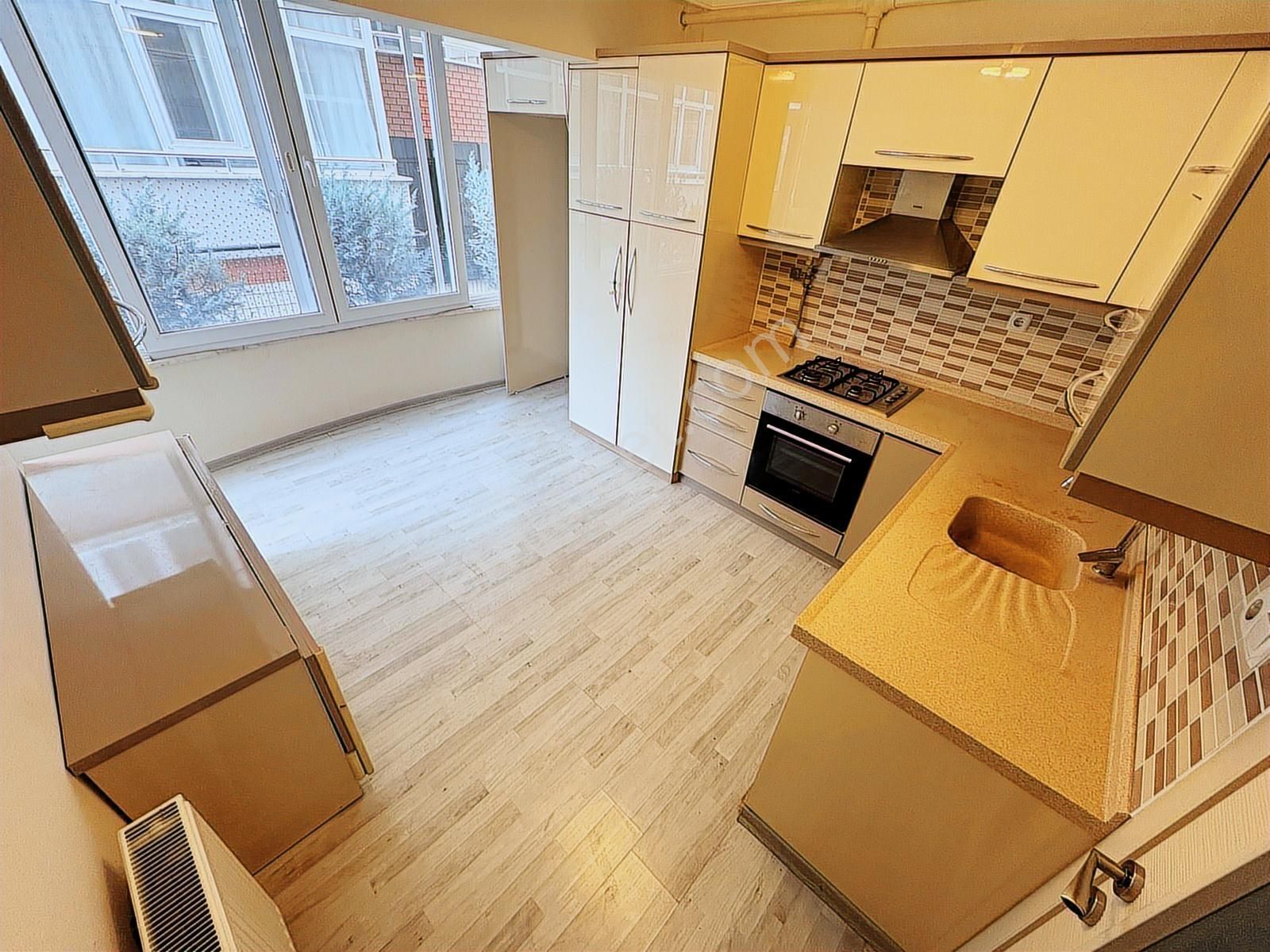 Gürsoy'dan Akçay Merkezi Konumda Ön Cephe 3+1 Daire - Görsel 33