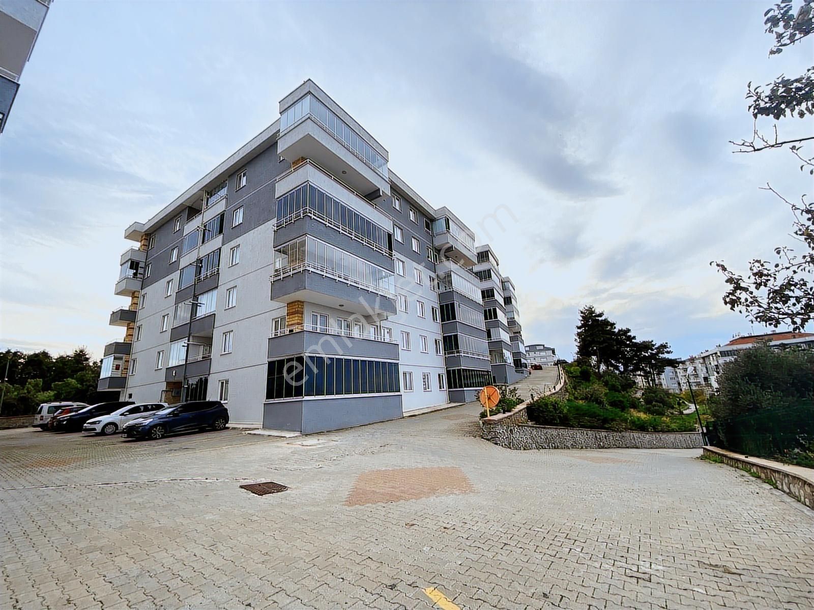 Best Ever'dan Site İçinde Satılık Deniz Manzaralı Geniş Daire