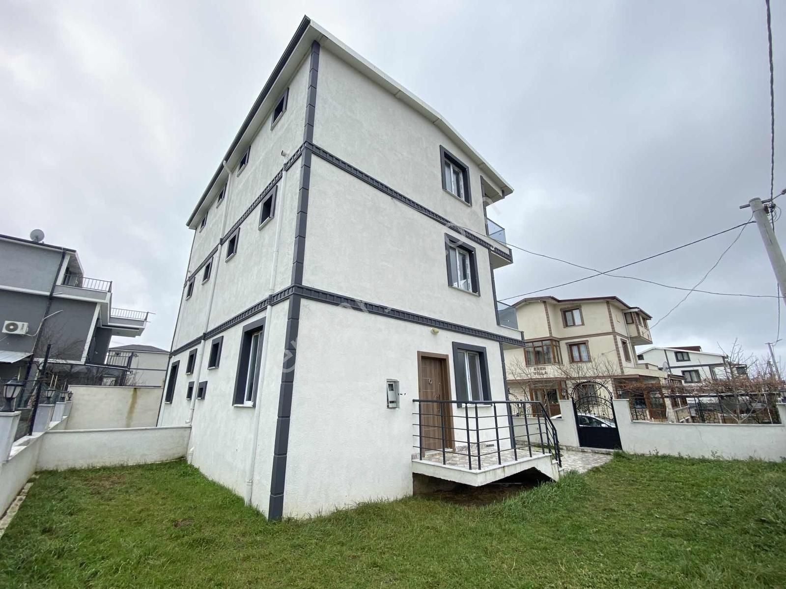 ▇mega Yapı▇ Yeniçiftlik Merkezde İskanlı 4+1 Geniş Bahçeli Villa - Görsel 18