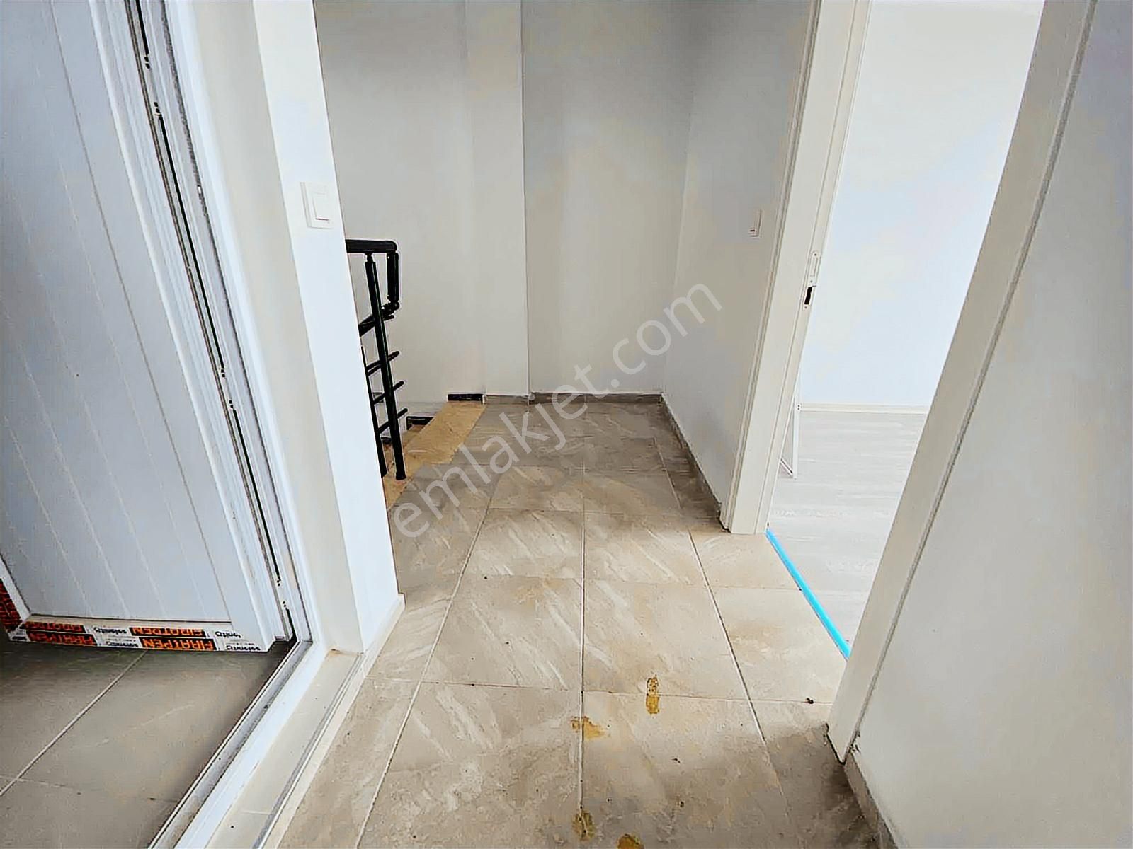 ▇mega Yapı▇ Yeniçiftlik Merkezde İskanlı 4+1 Geniş Bahçeli Villa - Görsel 20