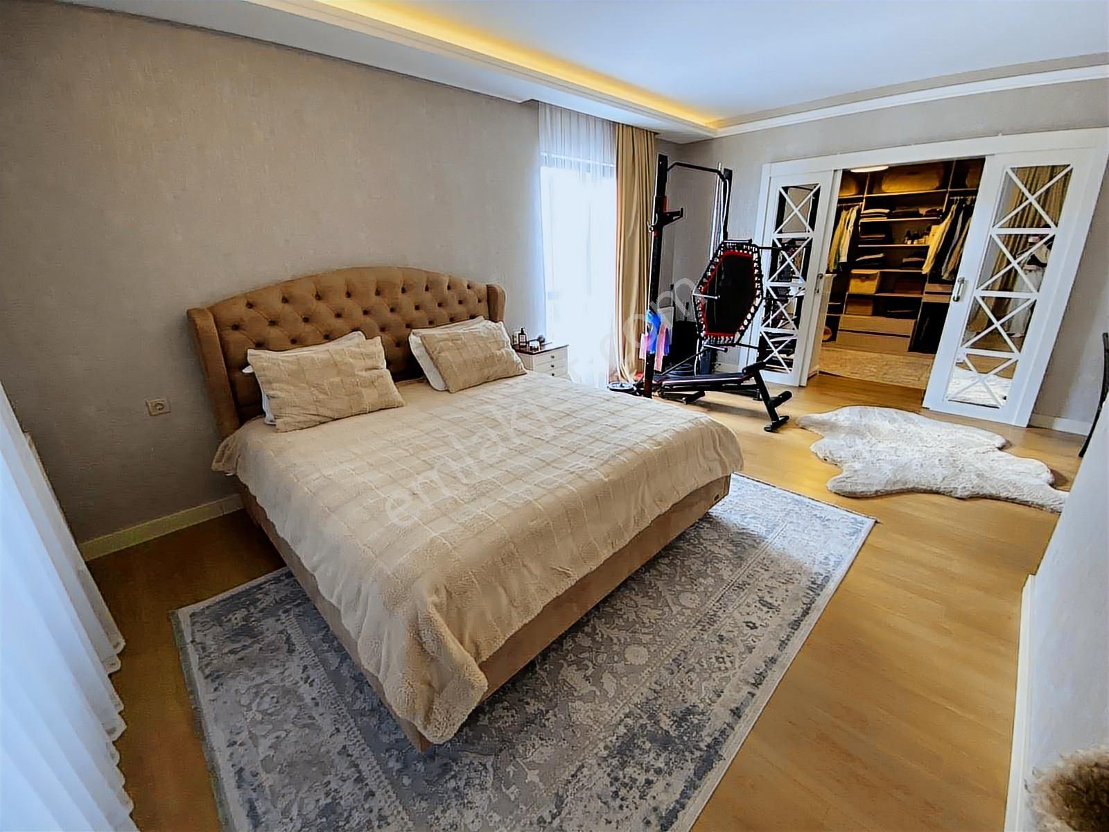 Bağlıca' Da Astoria Sitesinde 243 M2 Satılık 4+1 Daire - Görsel 23