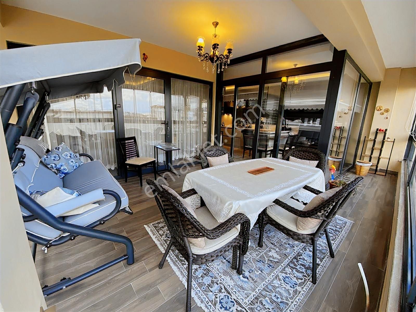 Bağlıca' Da Astoria Sitesinde 243 M2 Satılık 4+1 Daire - Görsel 21