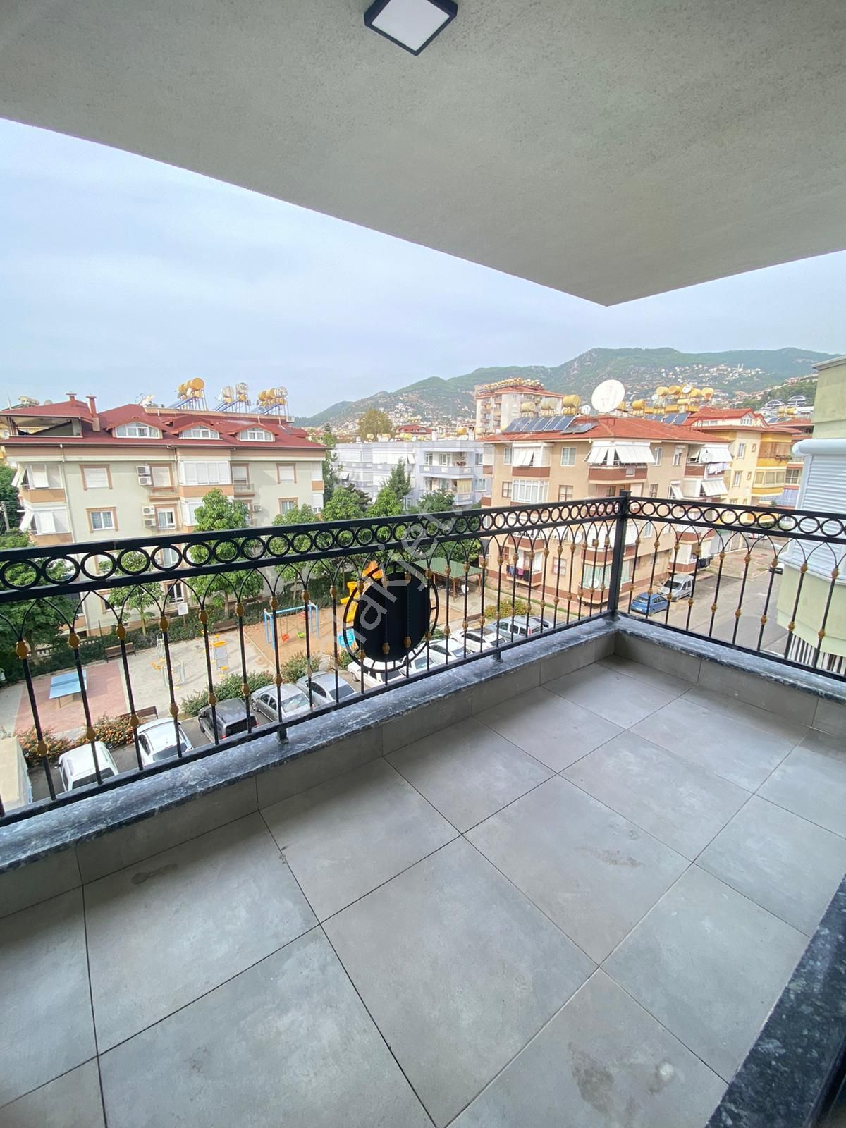 Alanya Merkez Satılık 1+1 - Görsel 6