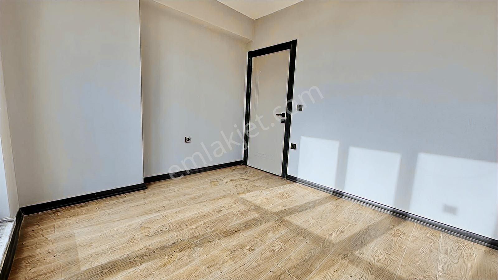 Alaçatı'dan | Balkonlu | Ara Kat | Bulvar Yakını - Görsel 5