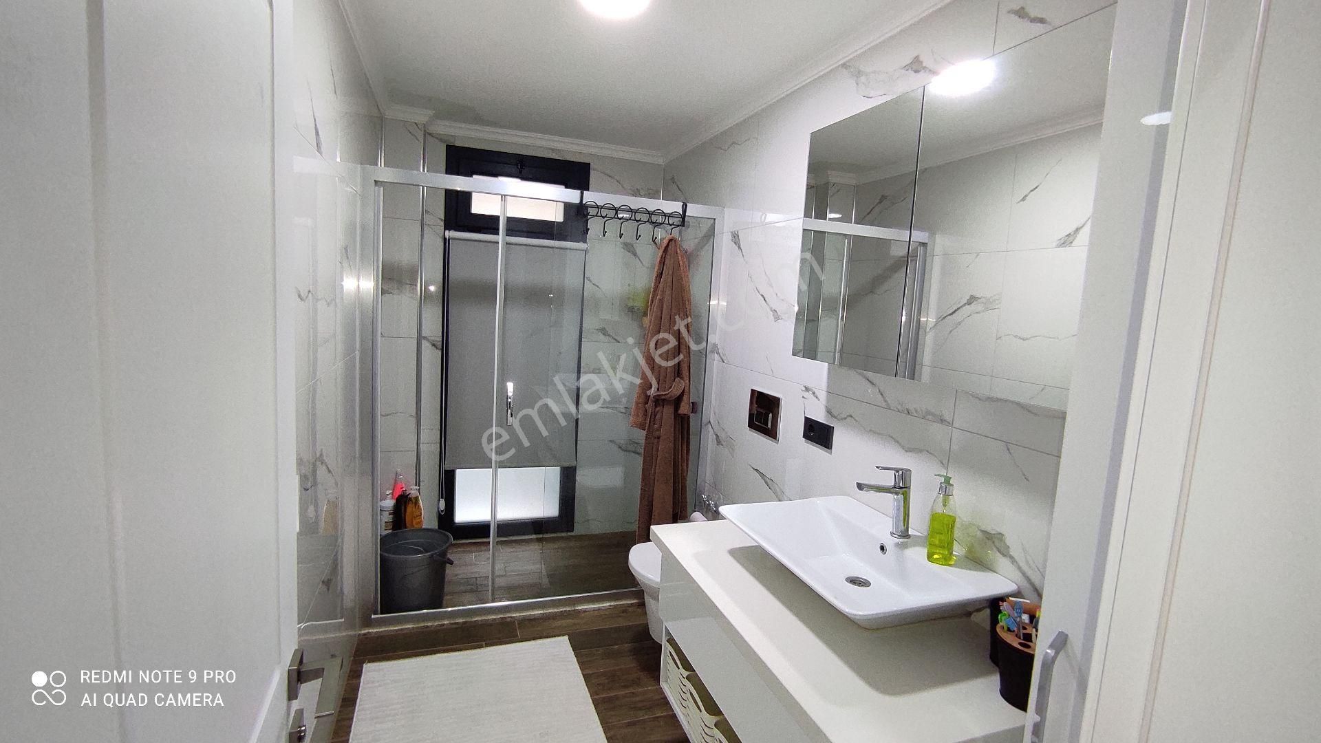 İzmir Ürkmez Deniz Tarafında Tek Müstakil Havuzlu Satılık 3+1 Villa - Görsel 18