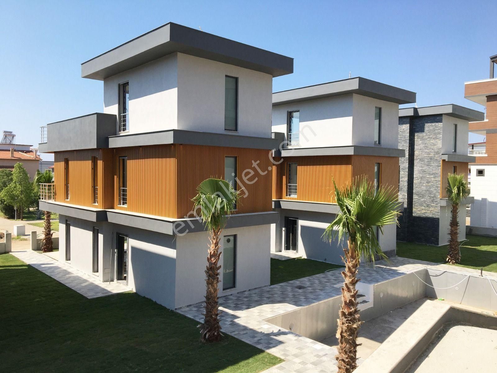 İzmir Ürkmez Deniz Tarafında Tek Müstakil Havuzlu Satılık 3+1 Villa - Görsel 28