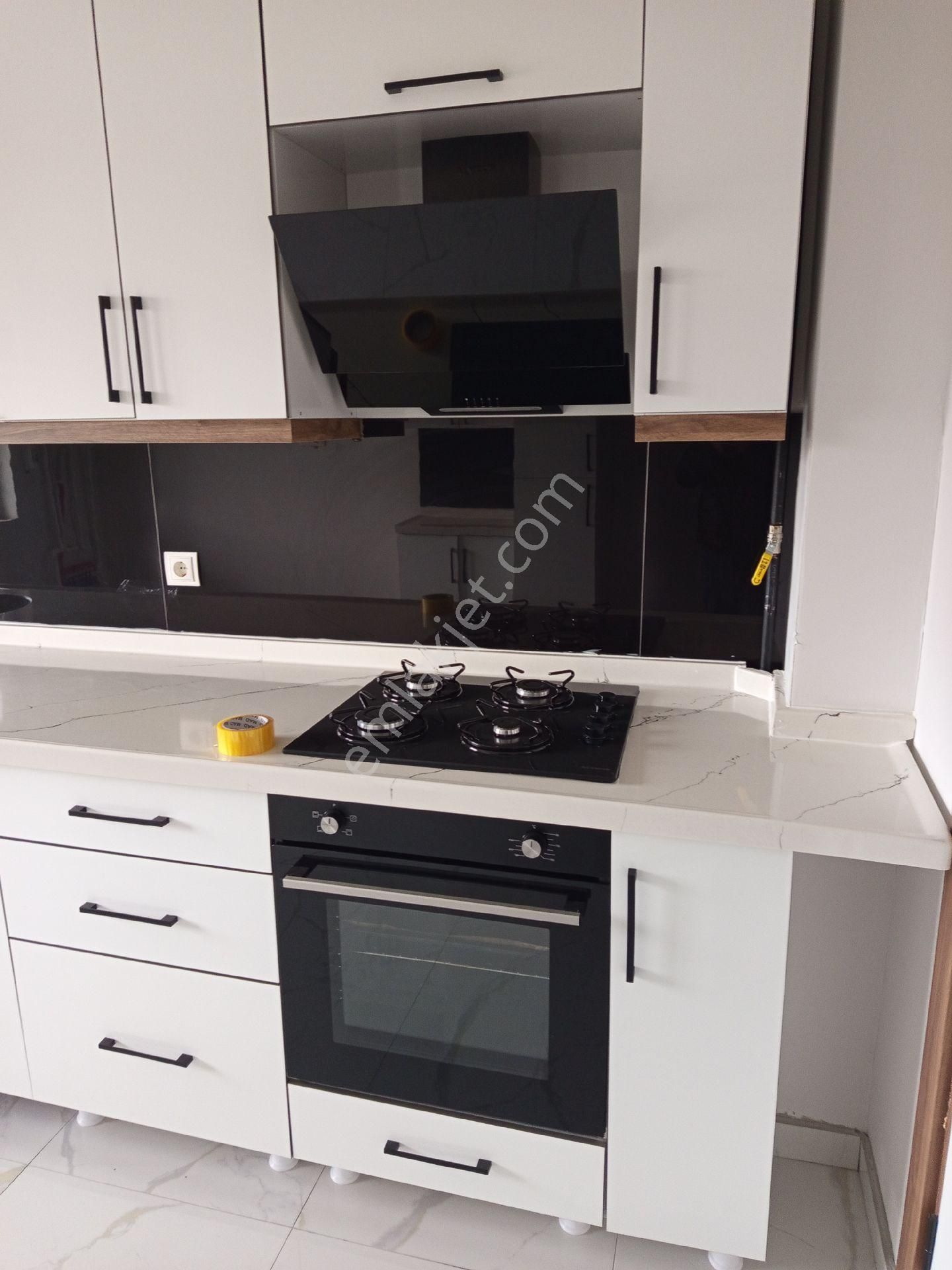 Menderes Te 2+1 Yüksek Giriş Kiralık Dairemiz Kilerli On Cephe - Görsel 5