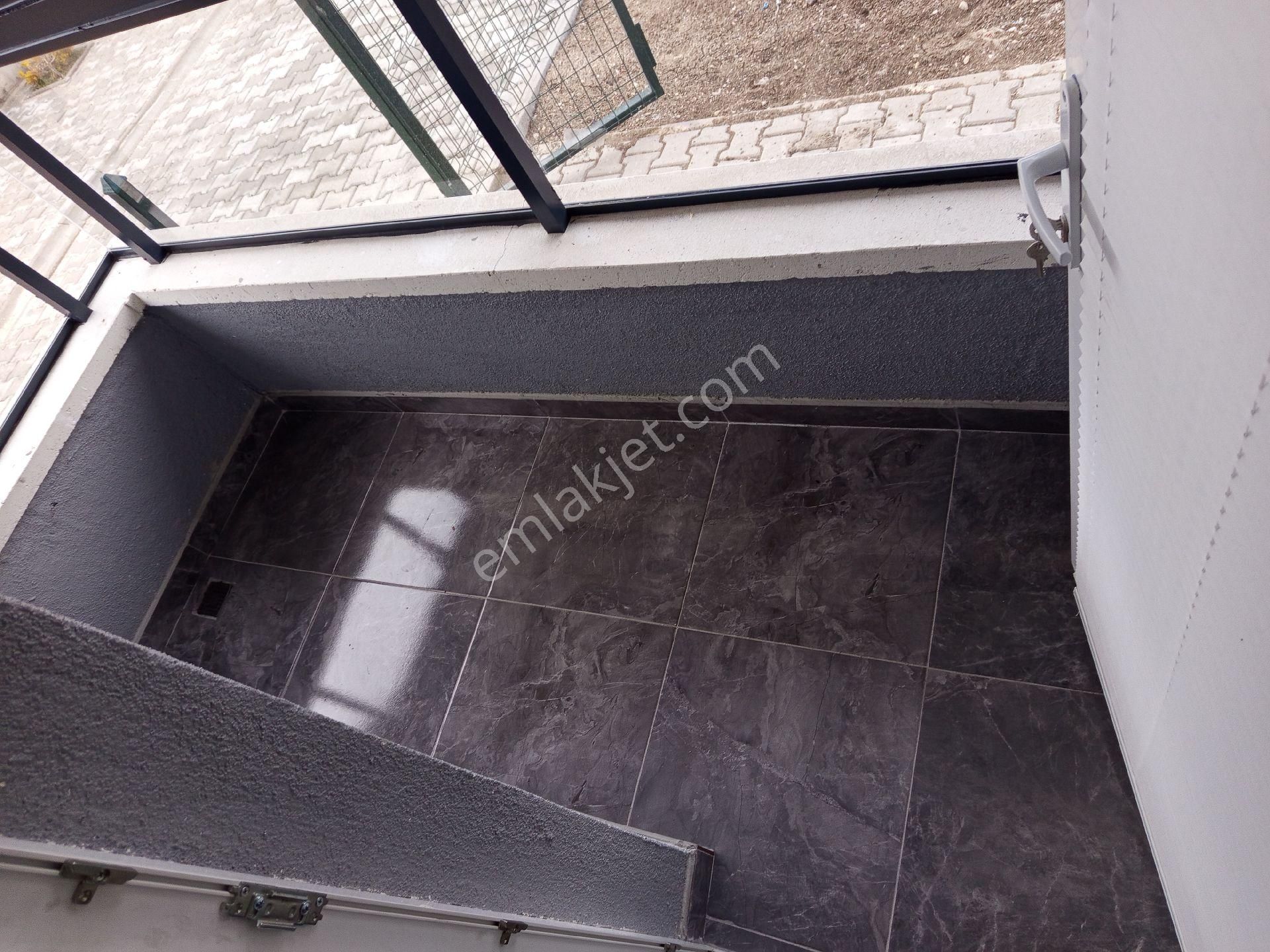 Menderes Te 2+1 Yüksek Giriş Kiralık Dairemiz Kilerli On Cephe - Görsel 11