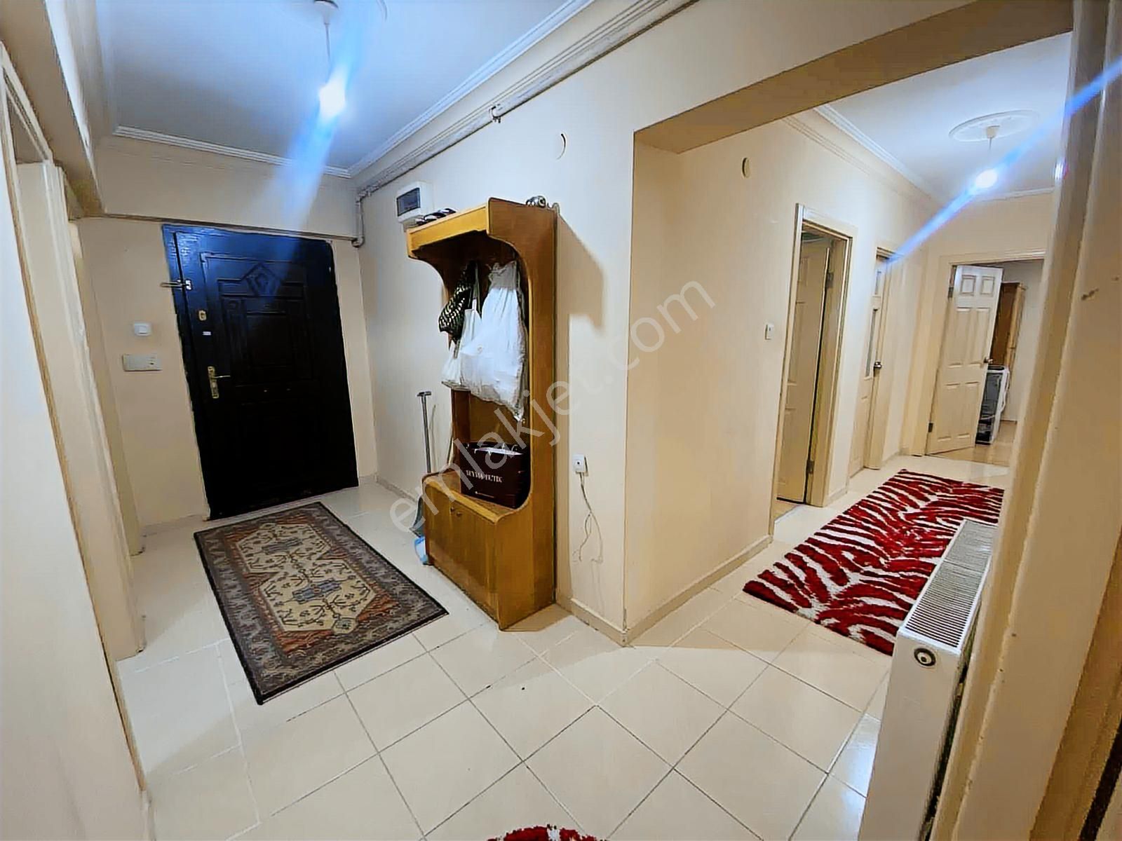 Alsancak' Da Merkezi Konum Full Eşyalı Satılık 4+1 Daire - Görsel 31